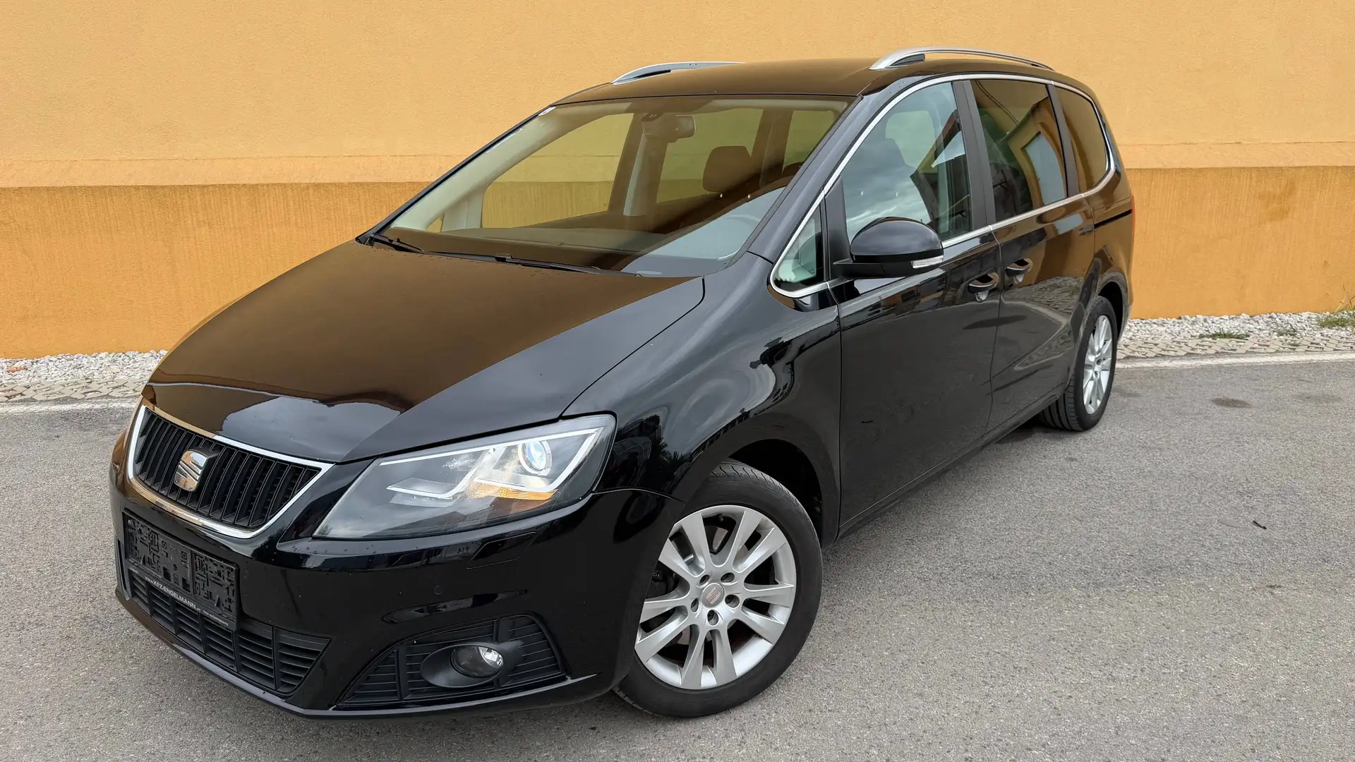 SEAT Alhambra Style Schwarz - 2