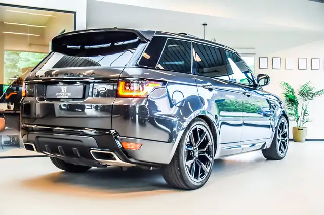 Land Rover Range Rover Sport view 11