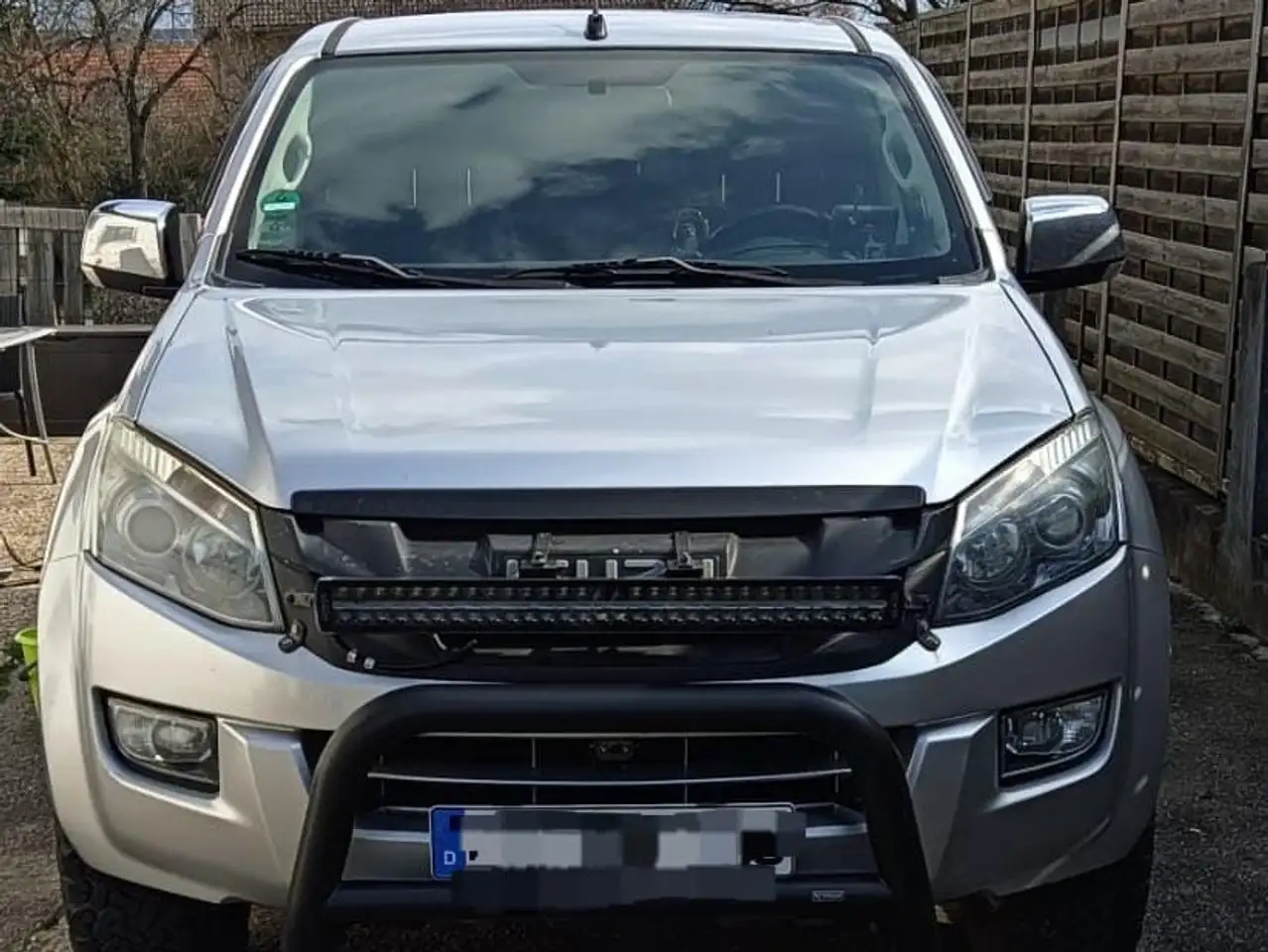 Isuzu D-Max