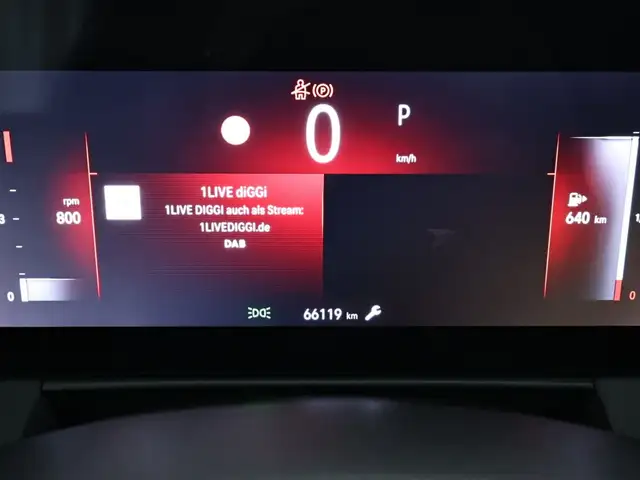 Opel Astra view 7
