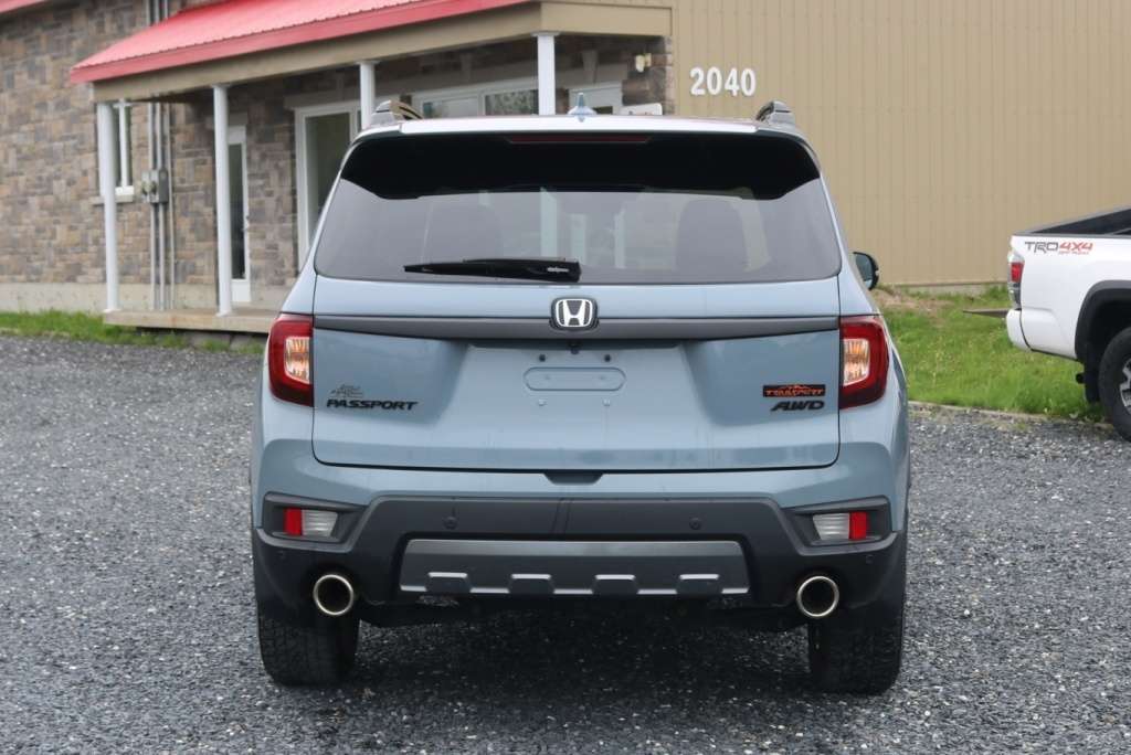 2023 Honda Passport TrailSport (AWD) — снимка 1