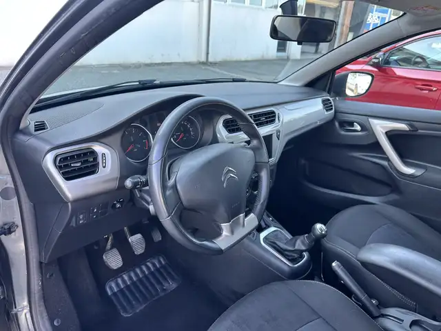 Citroen C-Elysée view 7