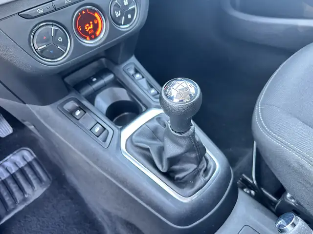 Citroen C-Elysée view 14
