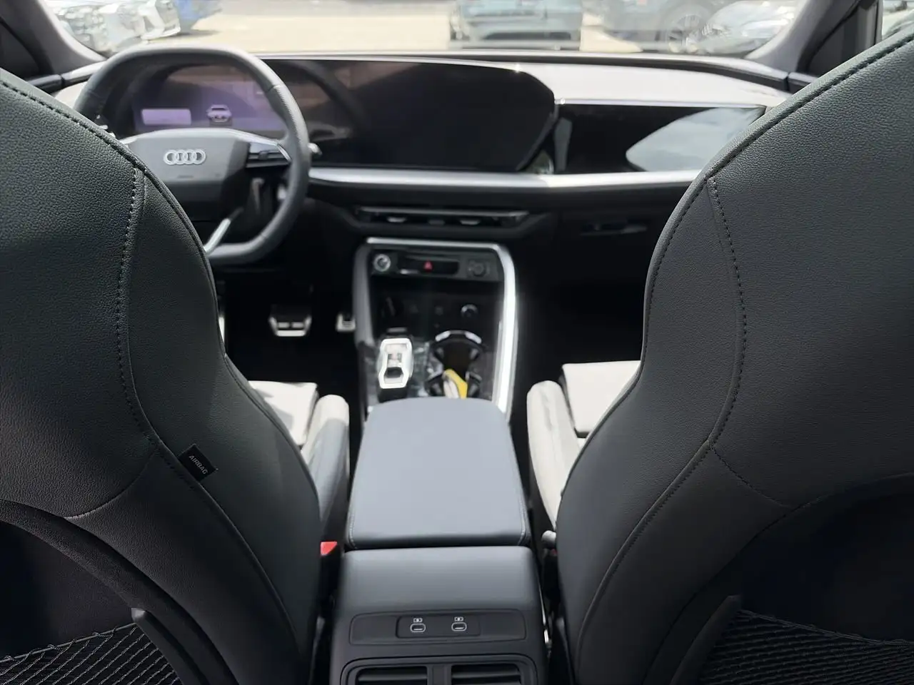 Audi Q5 снимка Audi Q5