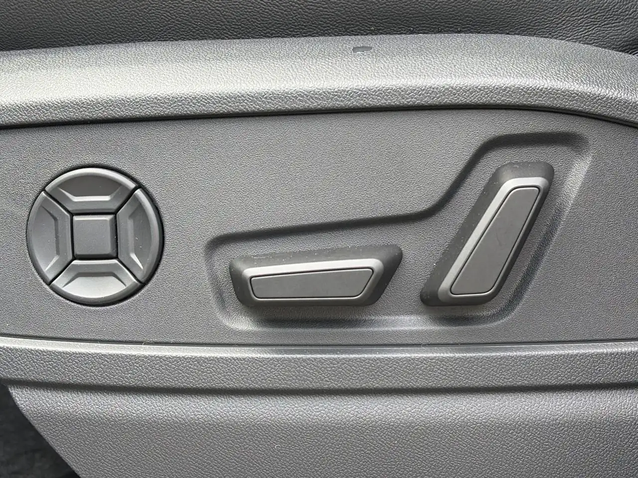 Audi Q5 снимка Audi Q5