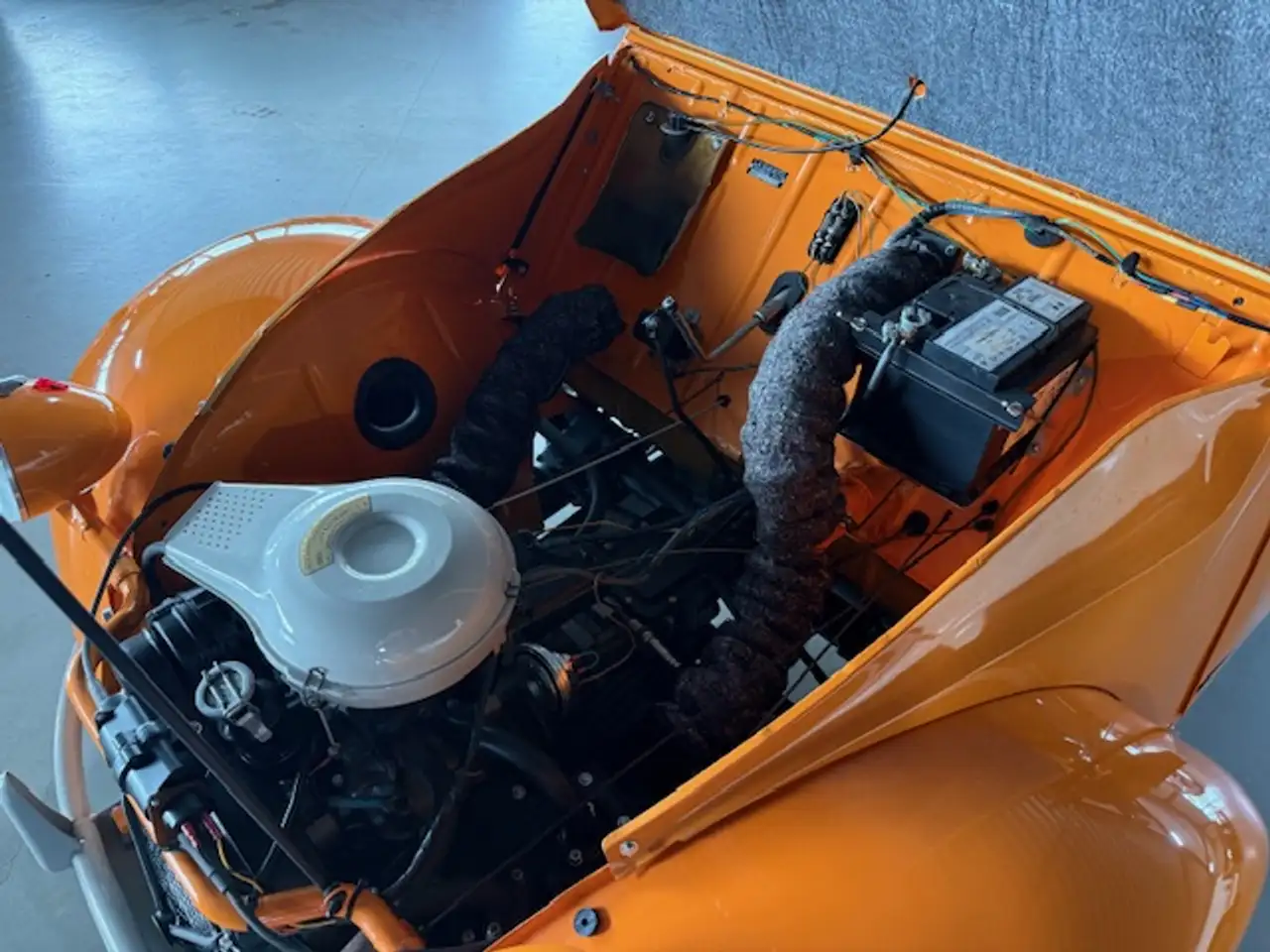 Citroen 2CV AK 350 Glacauto Geheel als nieuw gerestaureerd doo, foto 11