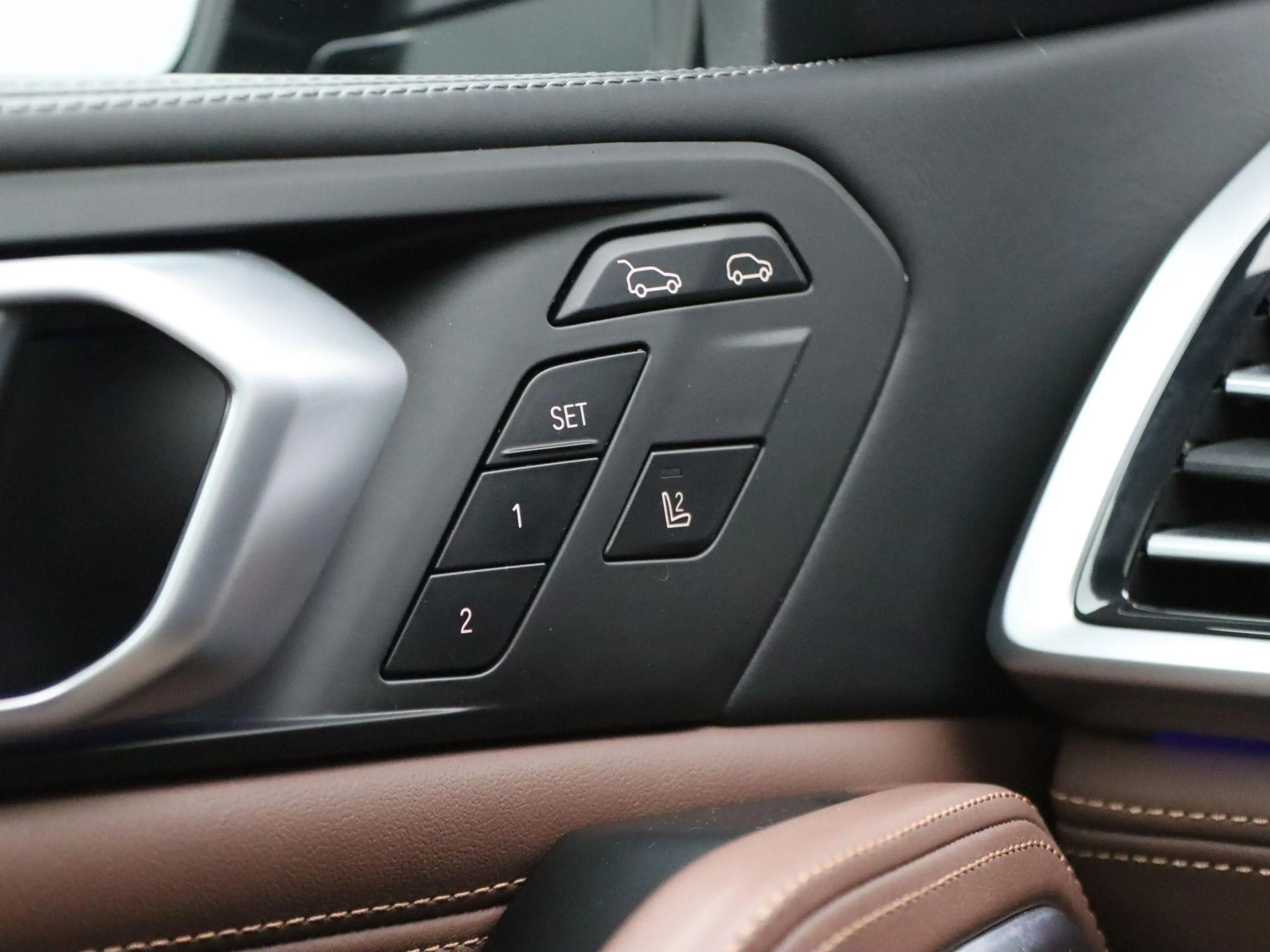 BMW X6 xDrive40i M Sportpakket | Panoramadak Sky Lounge | — photo 15