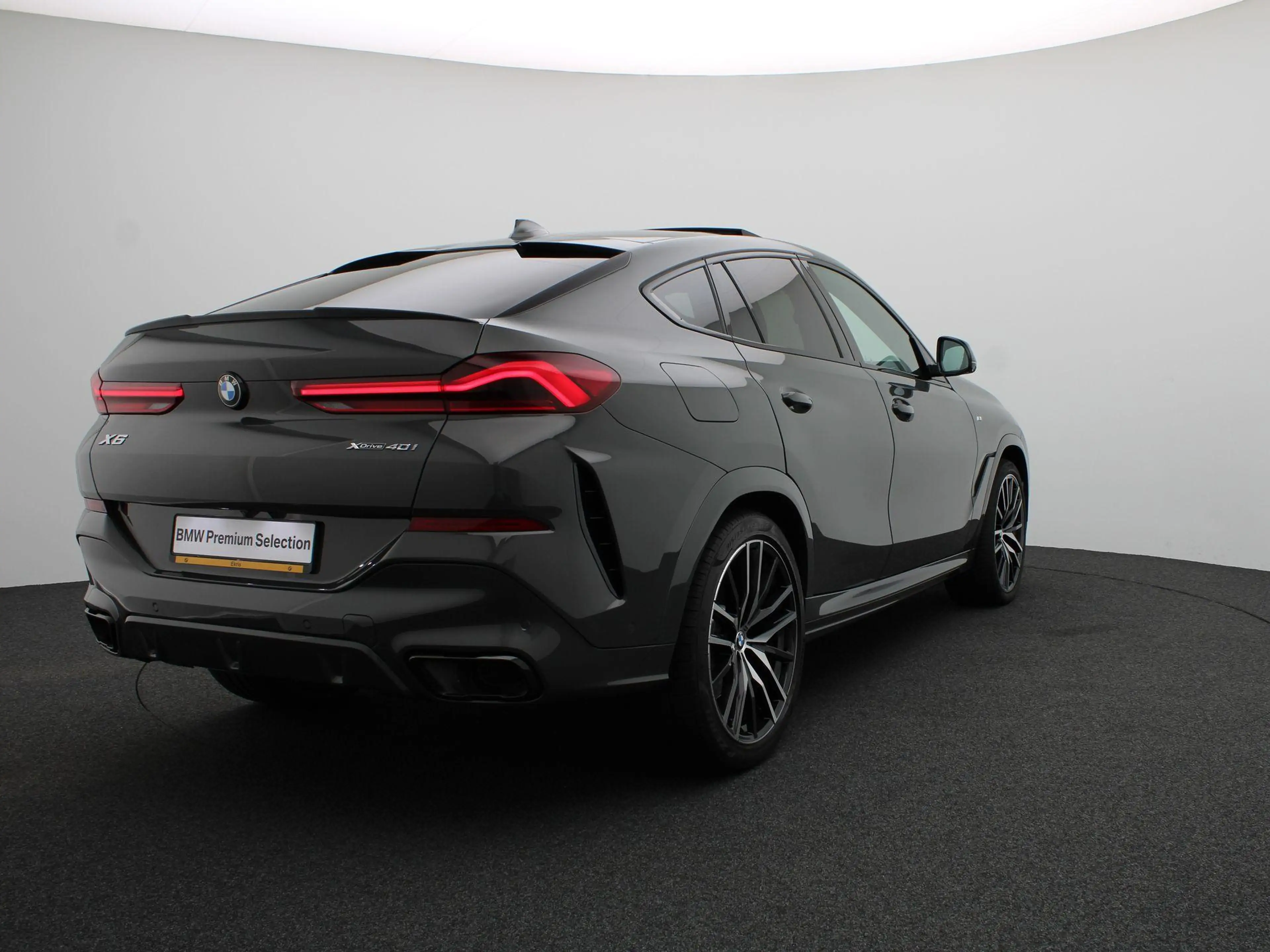 BMW X6 xDrive40i M Sportpakket | Panoramadak Sky Lounge | — photo 2