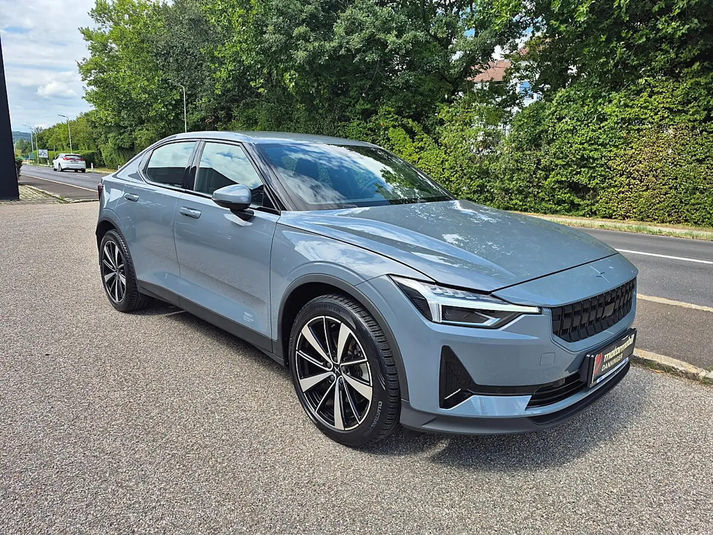 Polestar 2 Polestar 2 Standard Range Single Motor Grau - 1