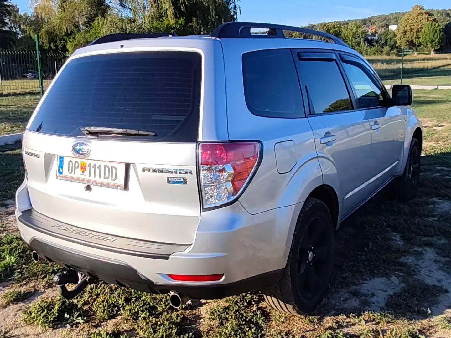 Subaru Forester Forester 2,0D XS Comfort Silber - 2