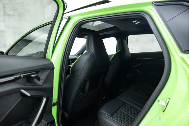 Audi RS3 view 18
