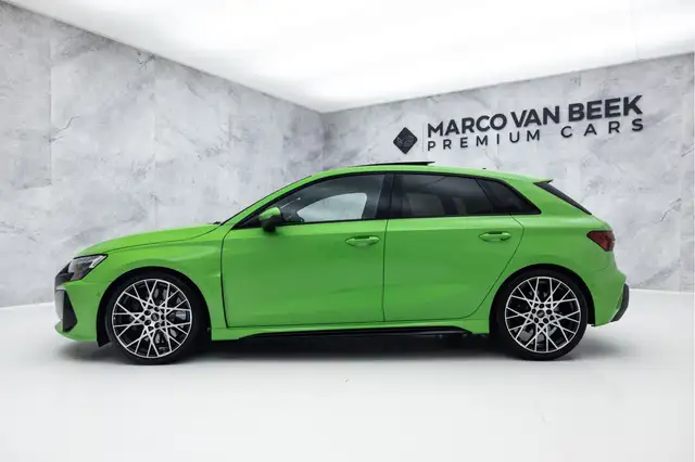 Audi RS3 view 5
