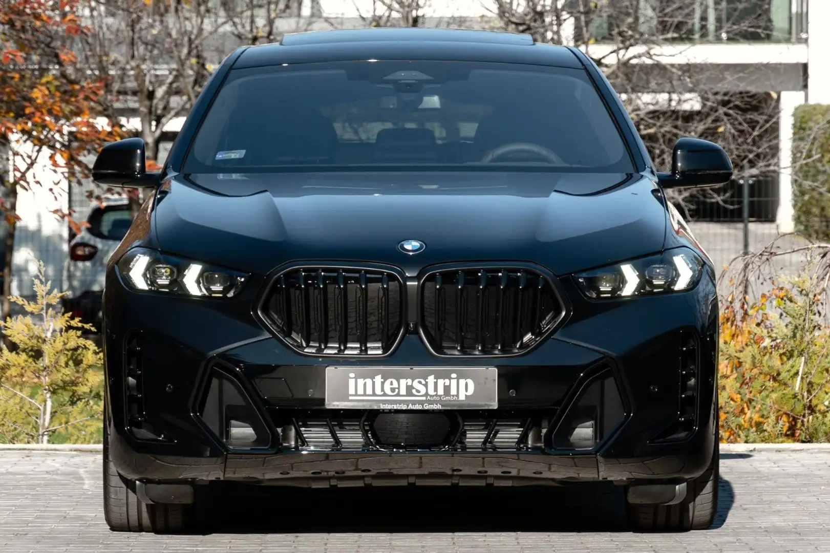 BMW X6 40d M SPORT.LUFTF.PANO.DR.ASS.H/K.360.AHK.22" Schwarz - 2