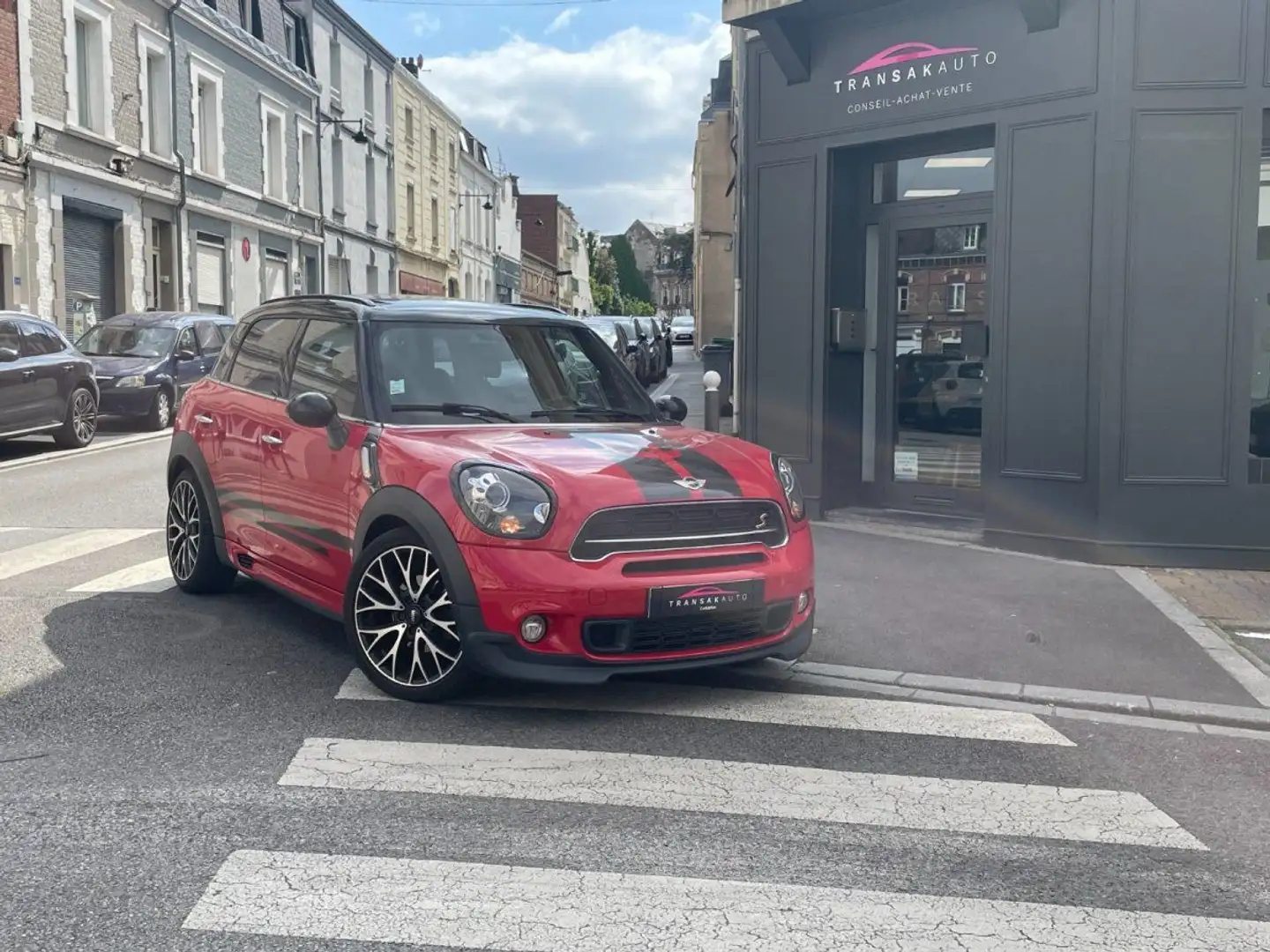 MINI Cooper Countryman R60 D 143 ch Cooper S Pack JCW Intérieur / TOIT OU Red - 1