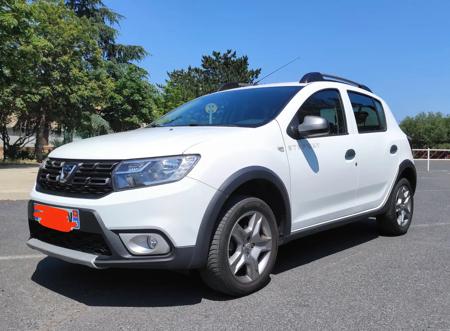 Dacia Sandero Sandero Blue dCi 95 Stepway Blanc - 1