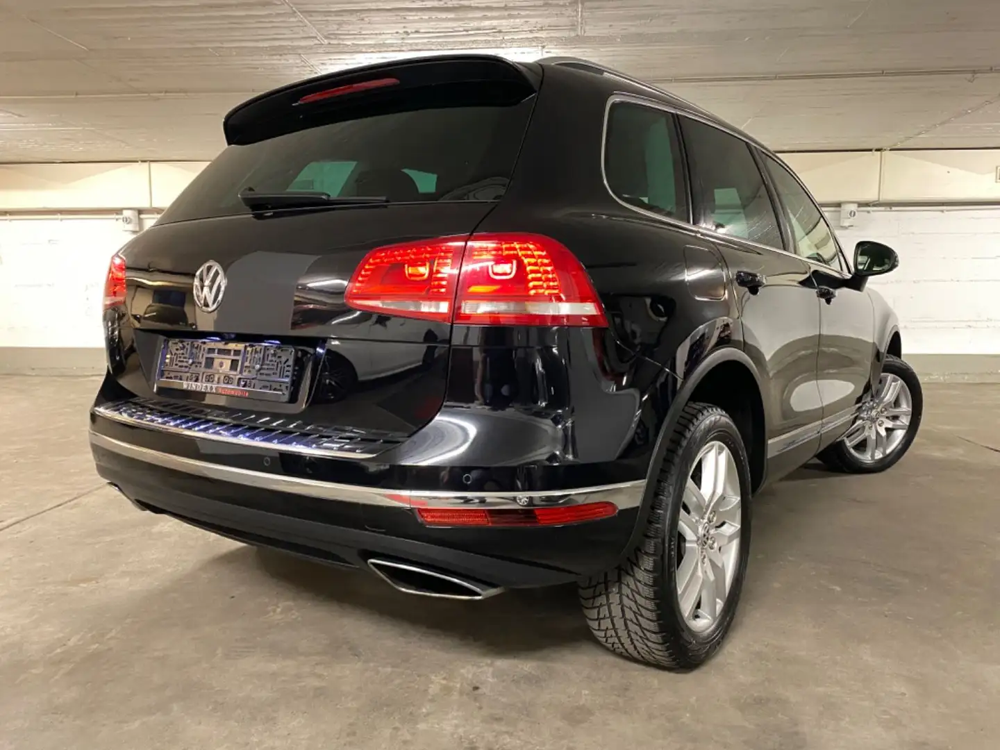 Volkswagen Touareg 3.0 TDI V6 Aut.*4M*Terrain Tech*LED/Xenon*Kamera Schwarz - 2