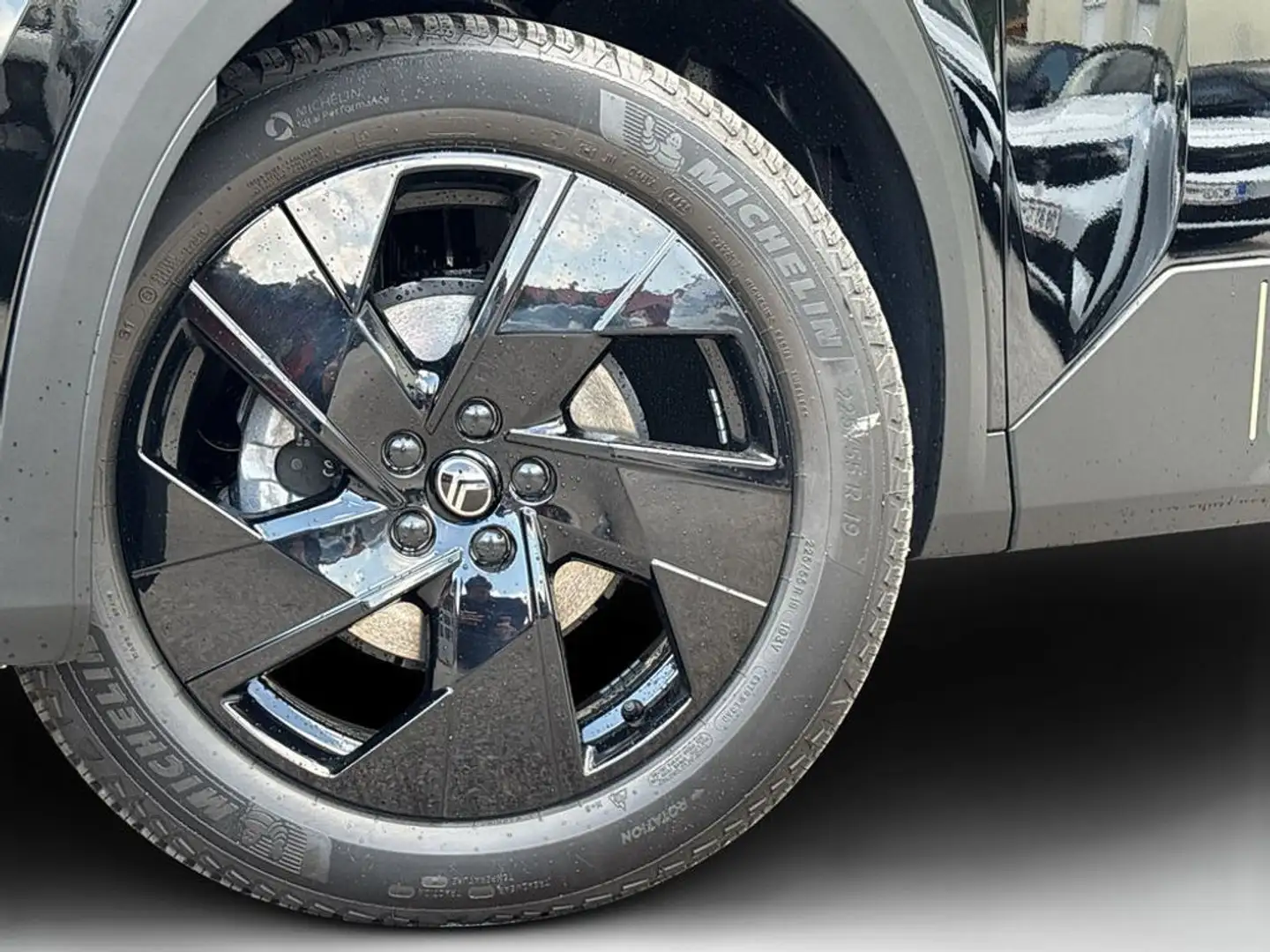 Citroen C5 Aircross 145 Hybrid MAX Schwarz - 2
