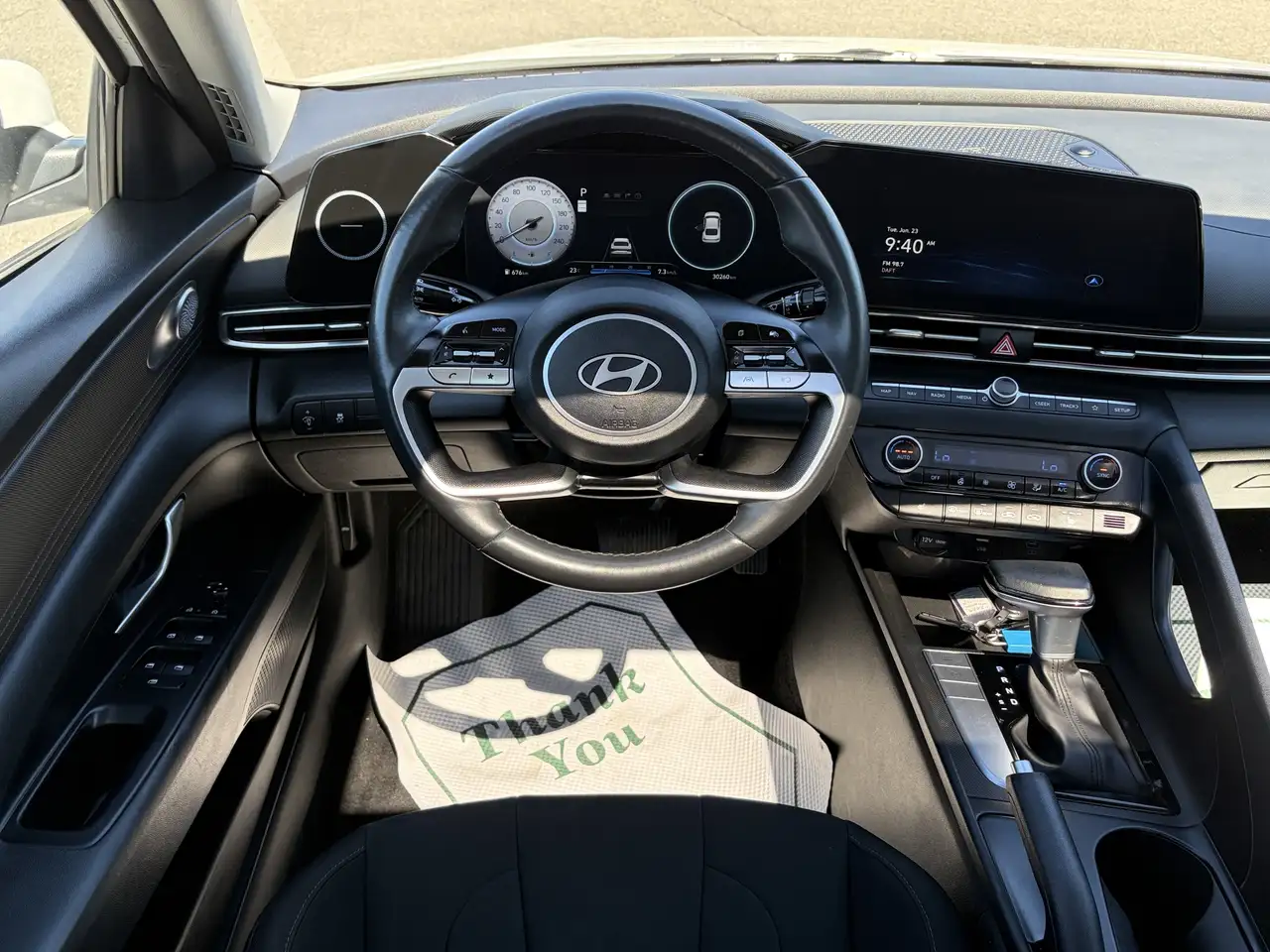 Hyundai ELANTRA снимка Hyundai ELANTRA