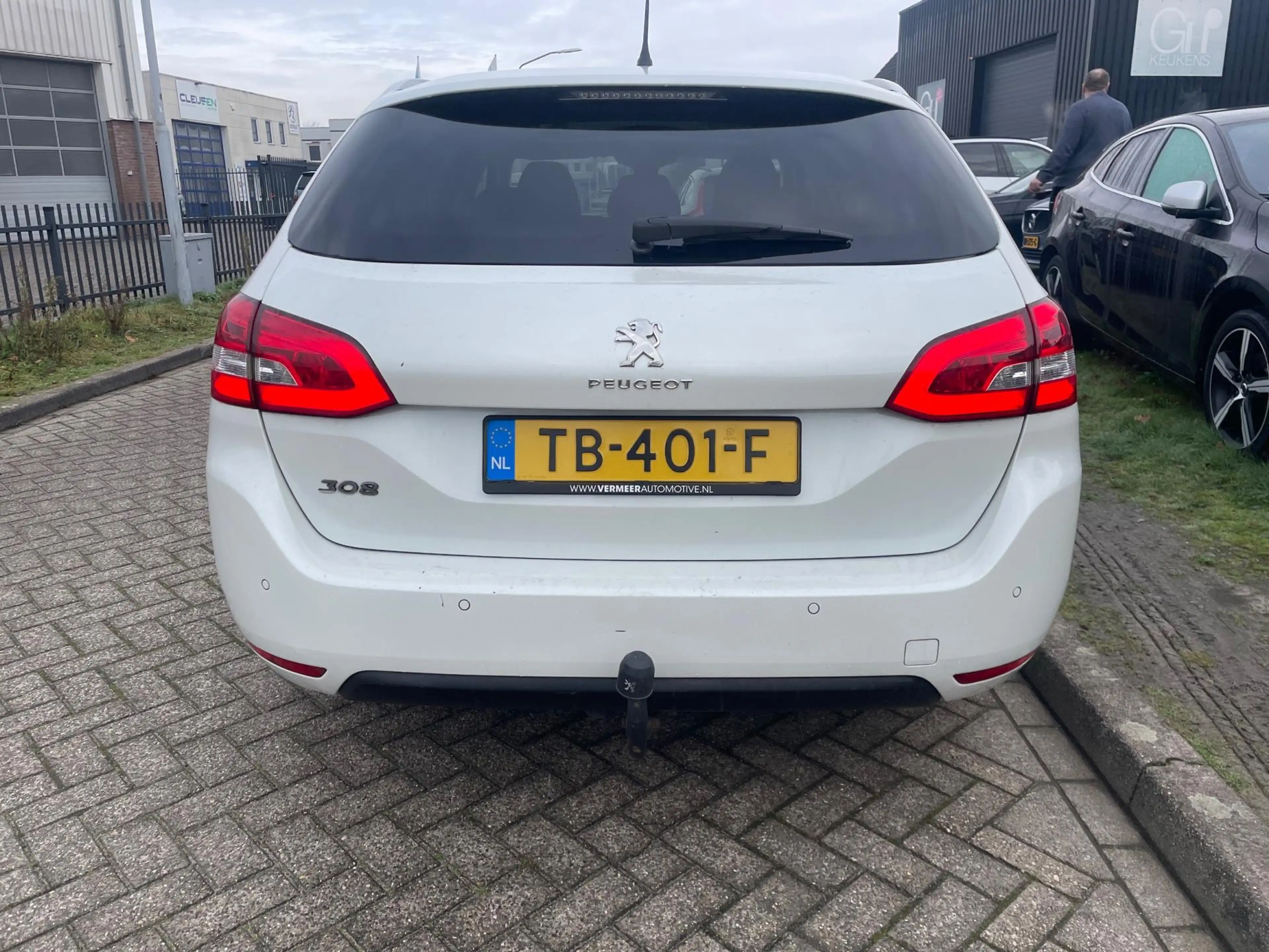 Peugeot 308 SW 1.6 BlueHDI Blue Lease Executive adaptief Cruis — photo 3