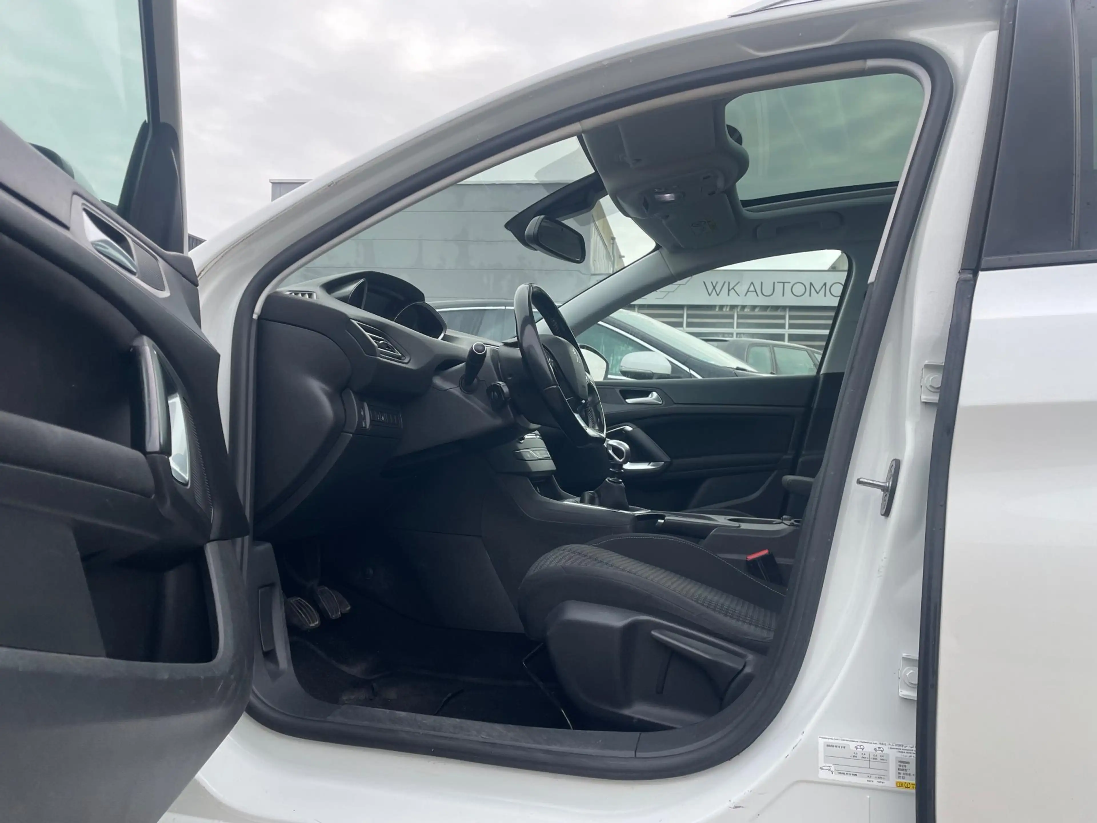 Peugeot 308 SW 1.6 BlueHDI Blue Lease Executive adaptief Cruis — photo 7