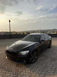730d Eccelsa 258cv auto