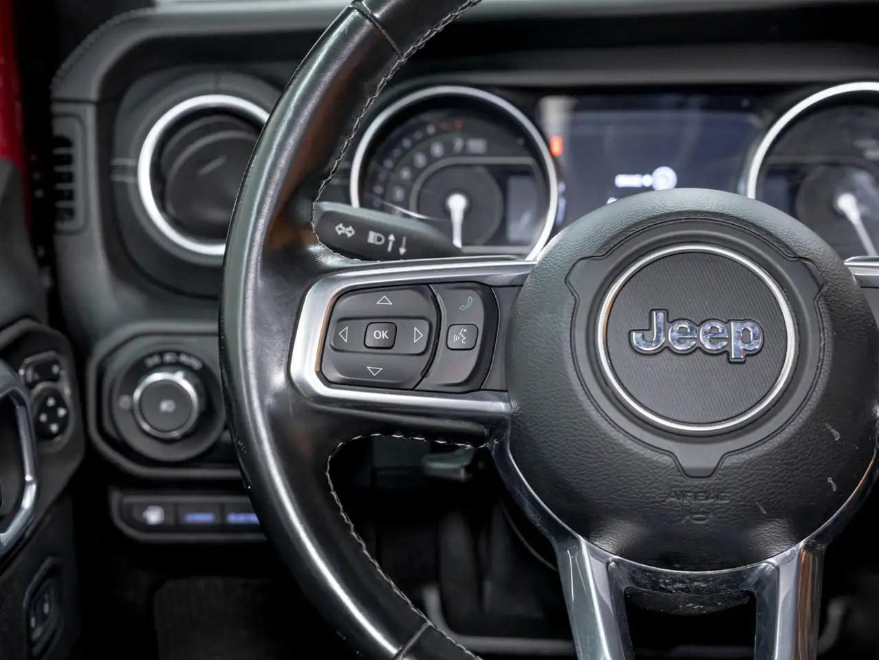Jeep Wrangler снимка Jeep Wrangler