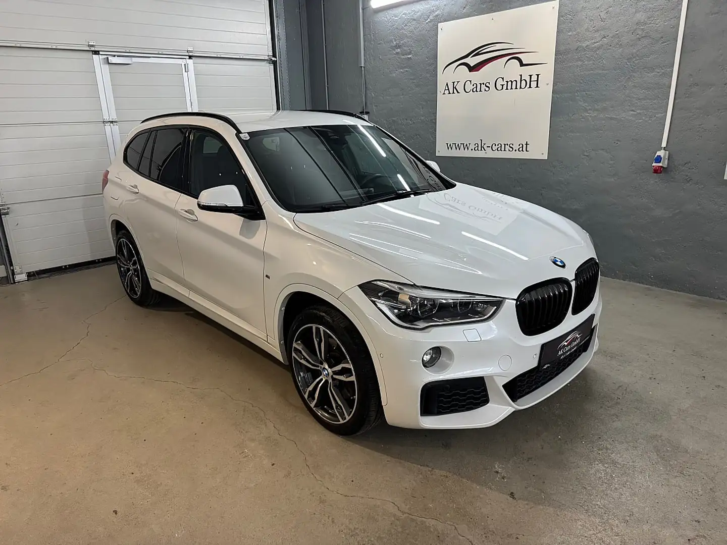 BMW X1 xDrive 25d M Sport Aut.*Head-Up*Alcantara M-Spo... Weiß - 2