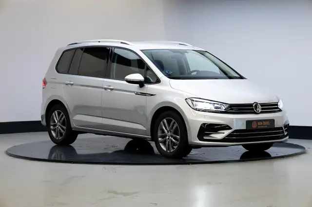 Volkswagen Touran 1.5 TSI Highline Business R 7p | Trekhaak |
