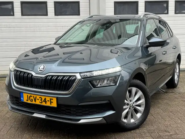 Skoda Kamiq 1.0 TSI Ambition virtual/front-lane/carplay/led/na