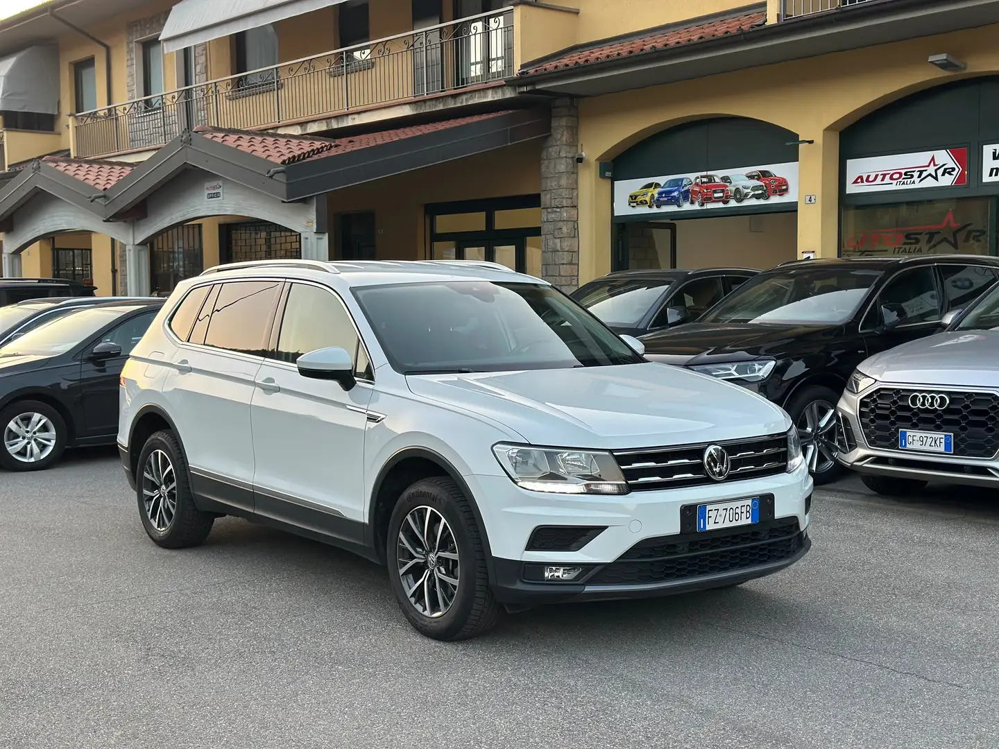 Volkswagen Tiguan Tiguan Allspace 2.0 tdi sport  150cv 7pti dsg bijela - 1