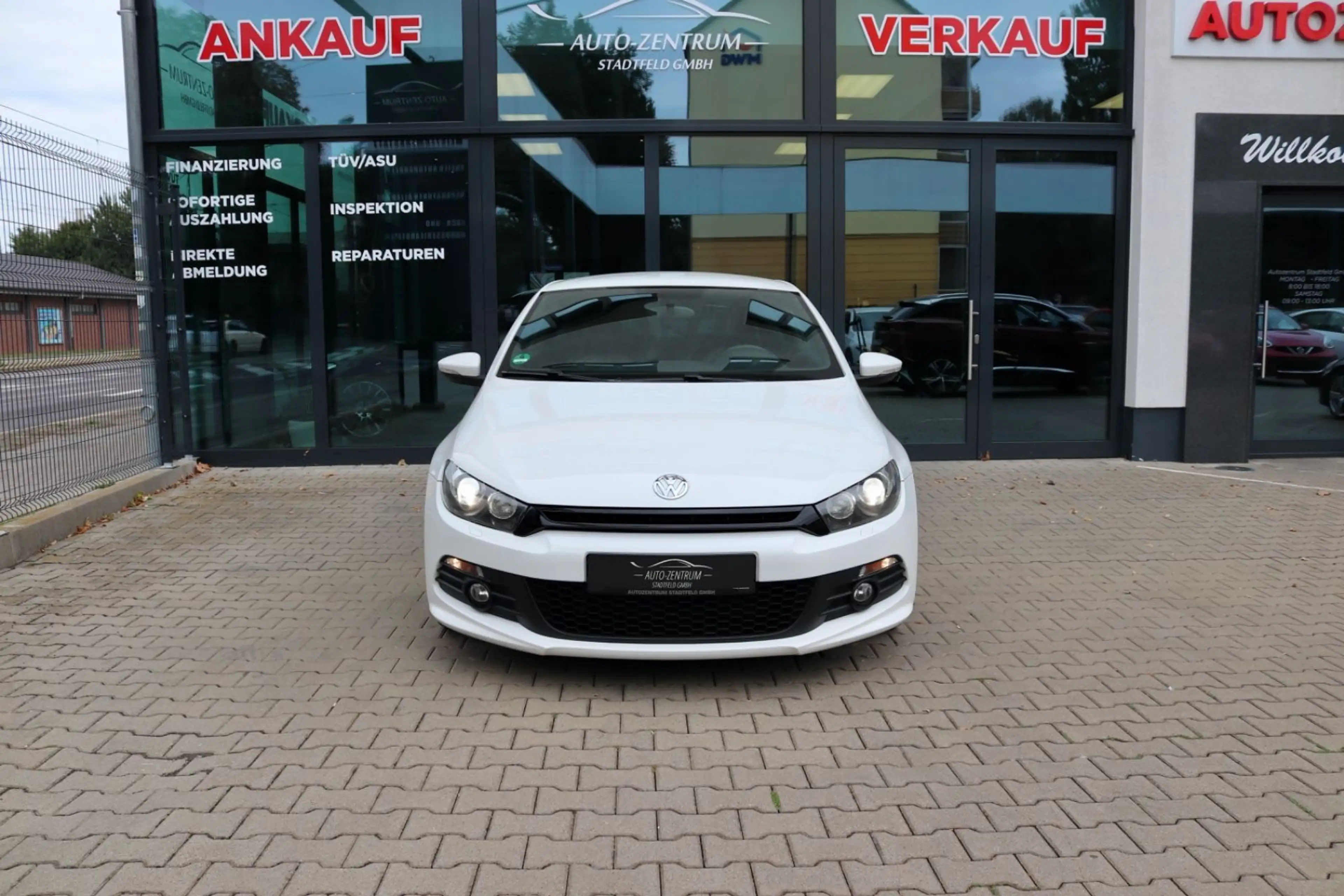 Volkswagen Scirocco R-Line Klima SHZ 19" Sport-Fahrwerk — photo 2