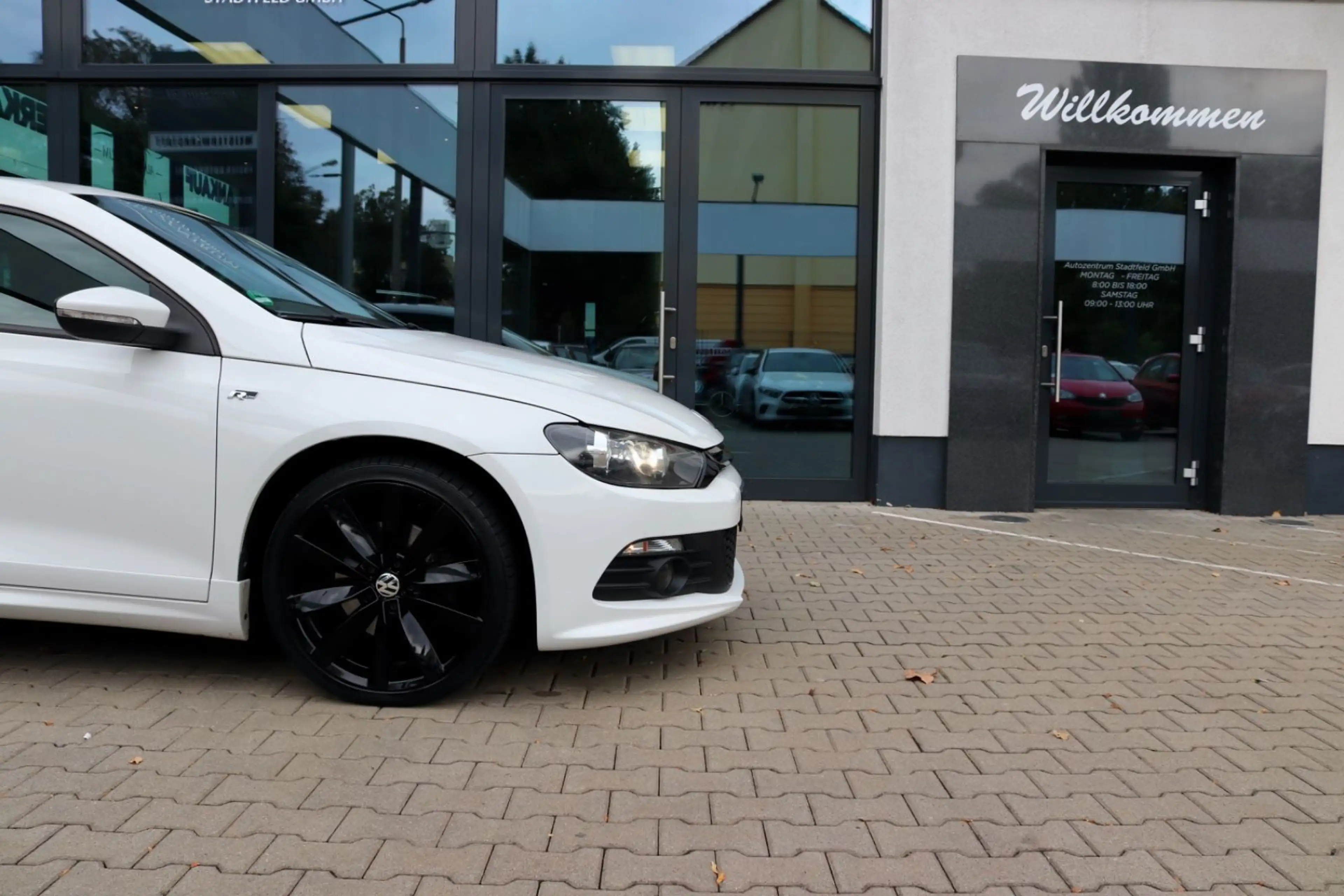 Volkswagen Scirocco R-Line Klima SHZ 19" Sport-Fahrwerk — photo 10