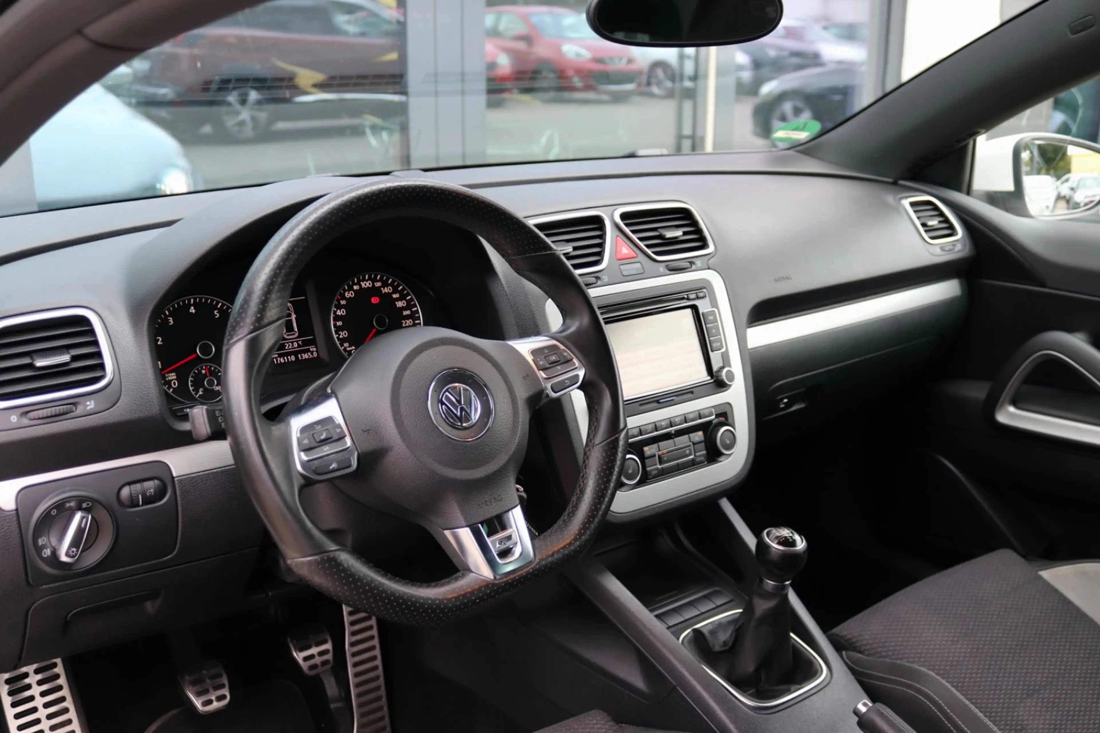 Volkswagen Scirocco R-Line Klima SHZ 19" Sport-Fahrwerk — photo 14