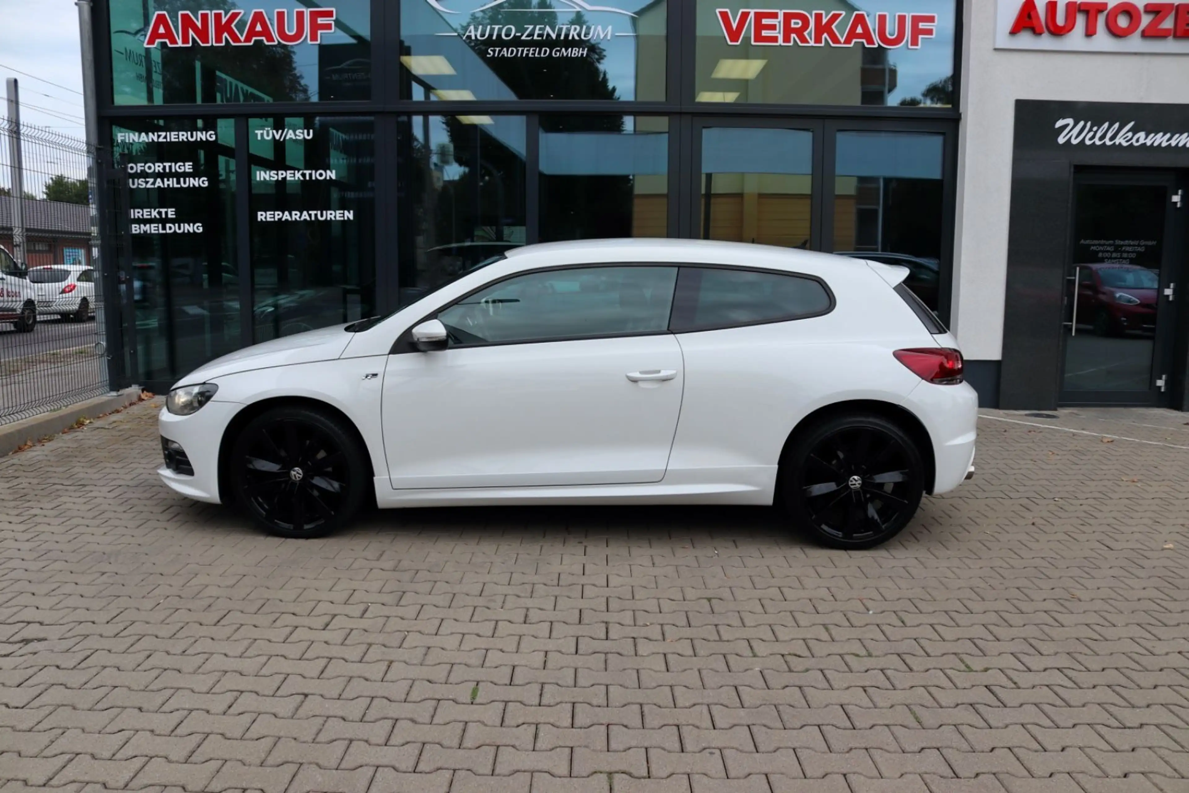 Volkswagen Scirocco R-Line Klima SHZ 19" Sport-Fahrwerk — photo 4