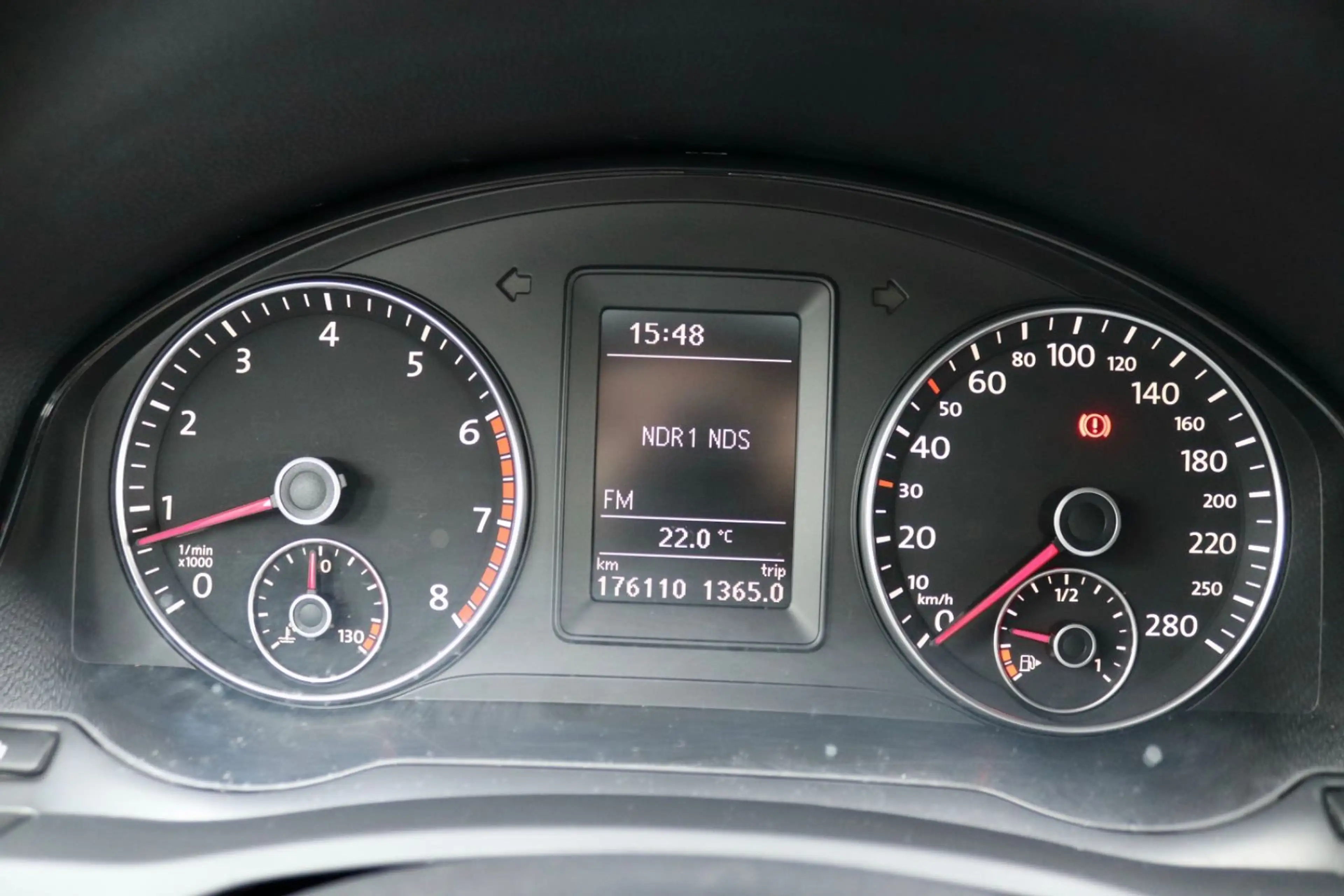 Volkswagen Scirocco R-Line Klima SHZ 19" Sport-Fahrwerk — photo 12