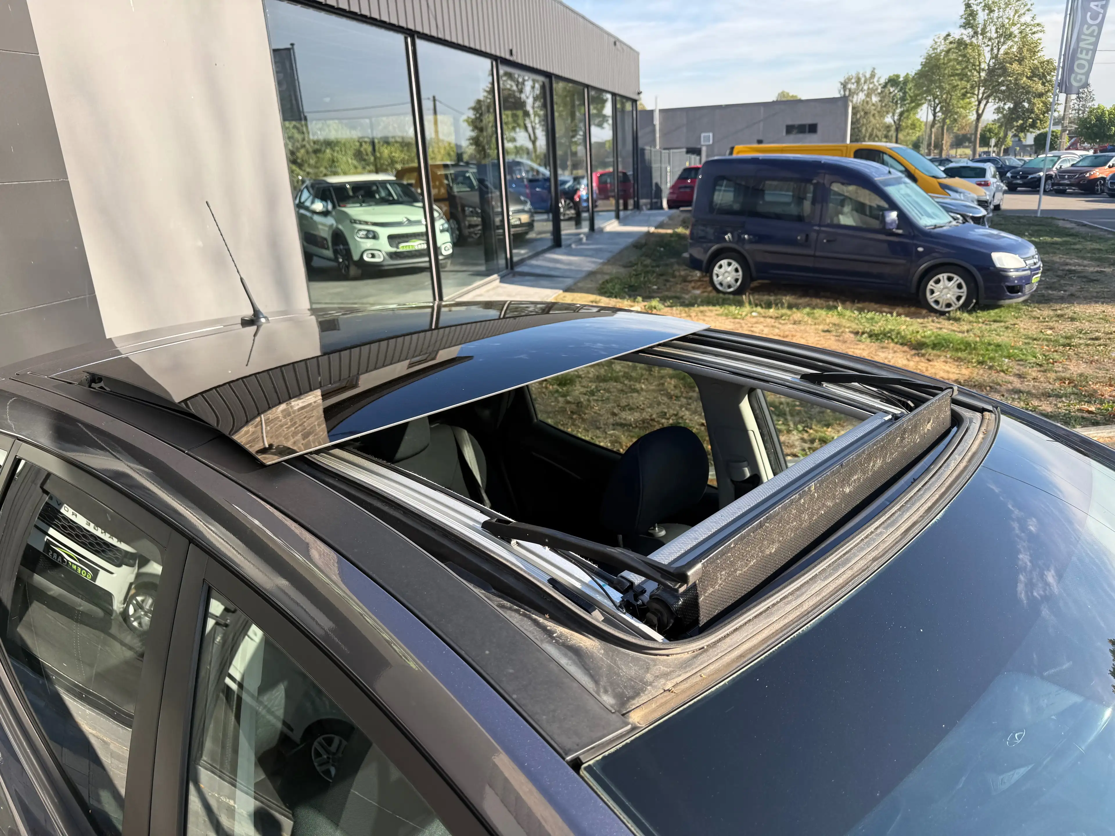 Hyundai iX20 iX20 1.6CRDi RADARS,CAMÉRA,SIÈGES CHAUFFANTS,VOLANT CHAUFFANT,CRUISE,CLIM,TOIT PANO… — photo 6