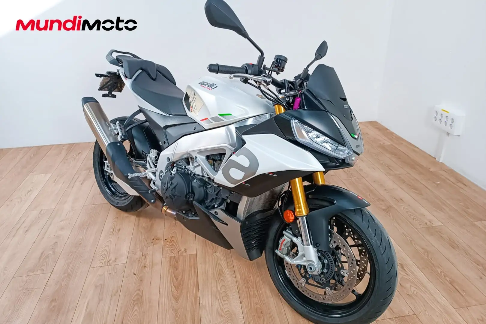 Aprilia Tuono - 2