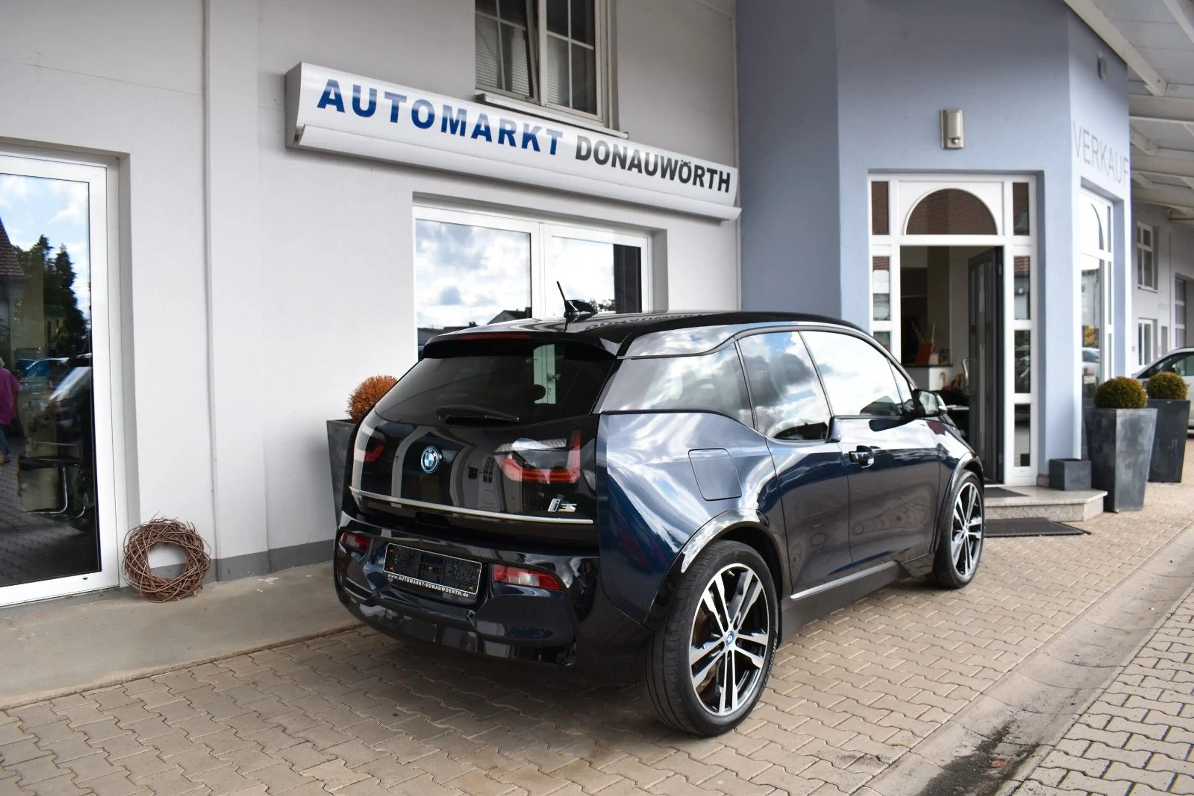 BMW i3 s (120 Ah) Navi Prof Kamera Teilleder PDC — photo 6