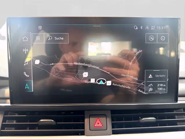Audi A4 view 15