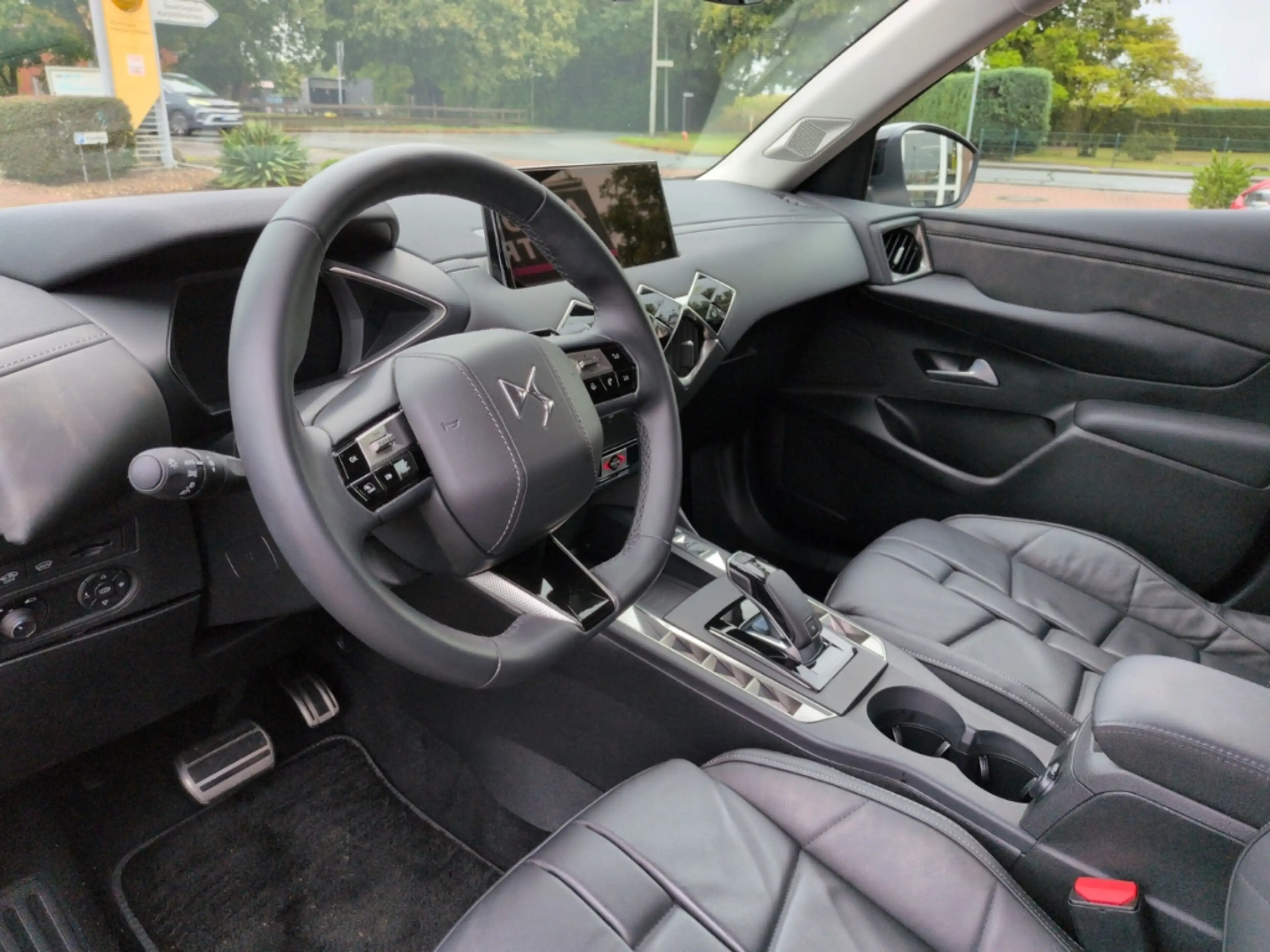 DS Automobiles DS 3 DS Opera 1.2 PureTech 130 HUD Navi Leder LED Apple — photo 7