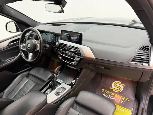 BMW X3 view 13