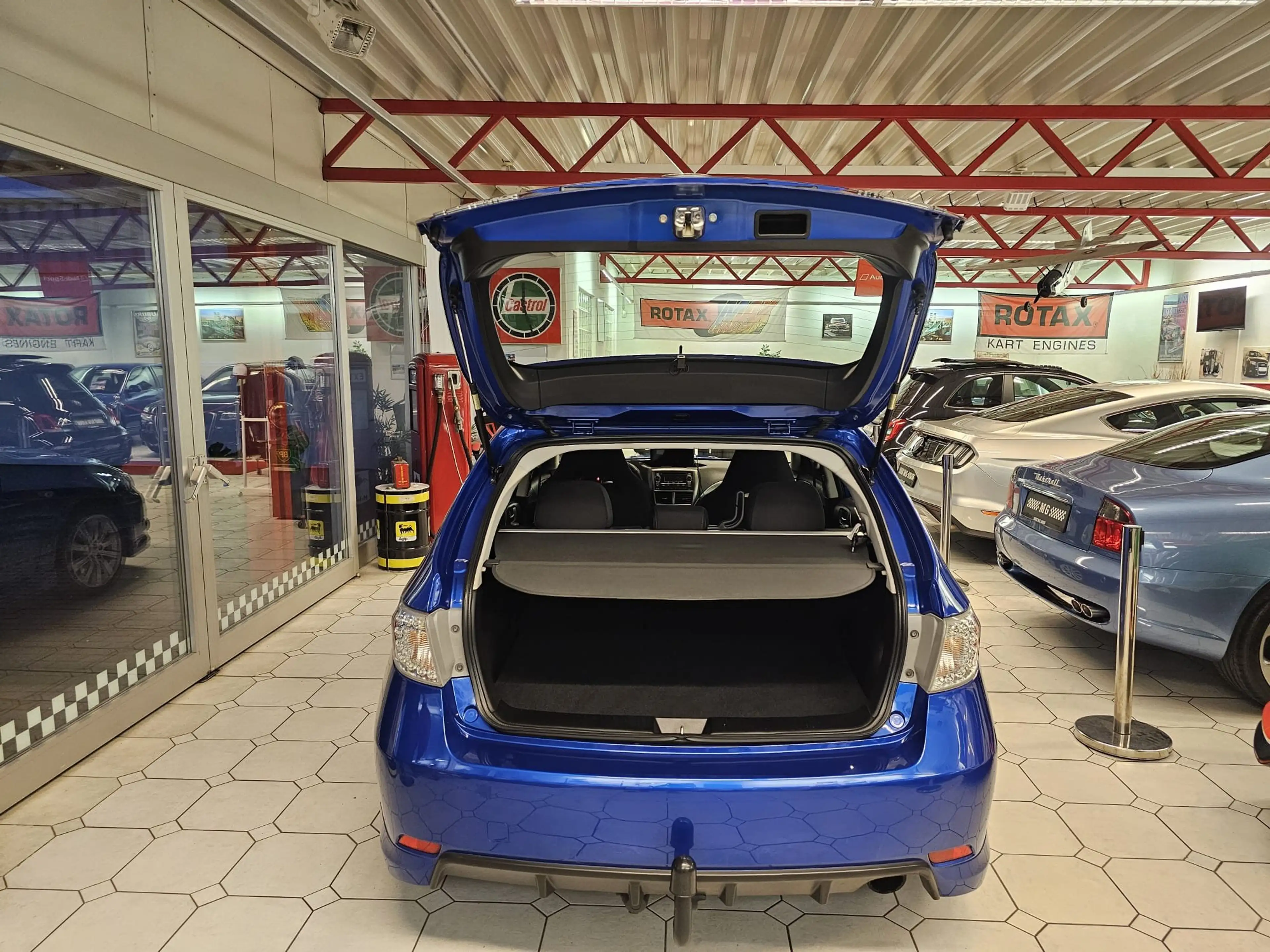 Subaru Impreza Sport — photo 14
