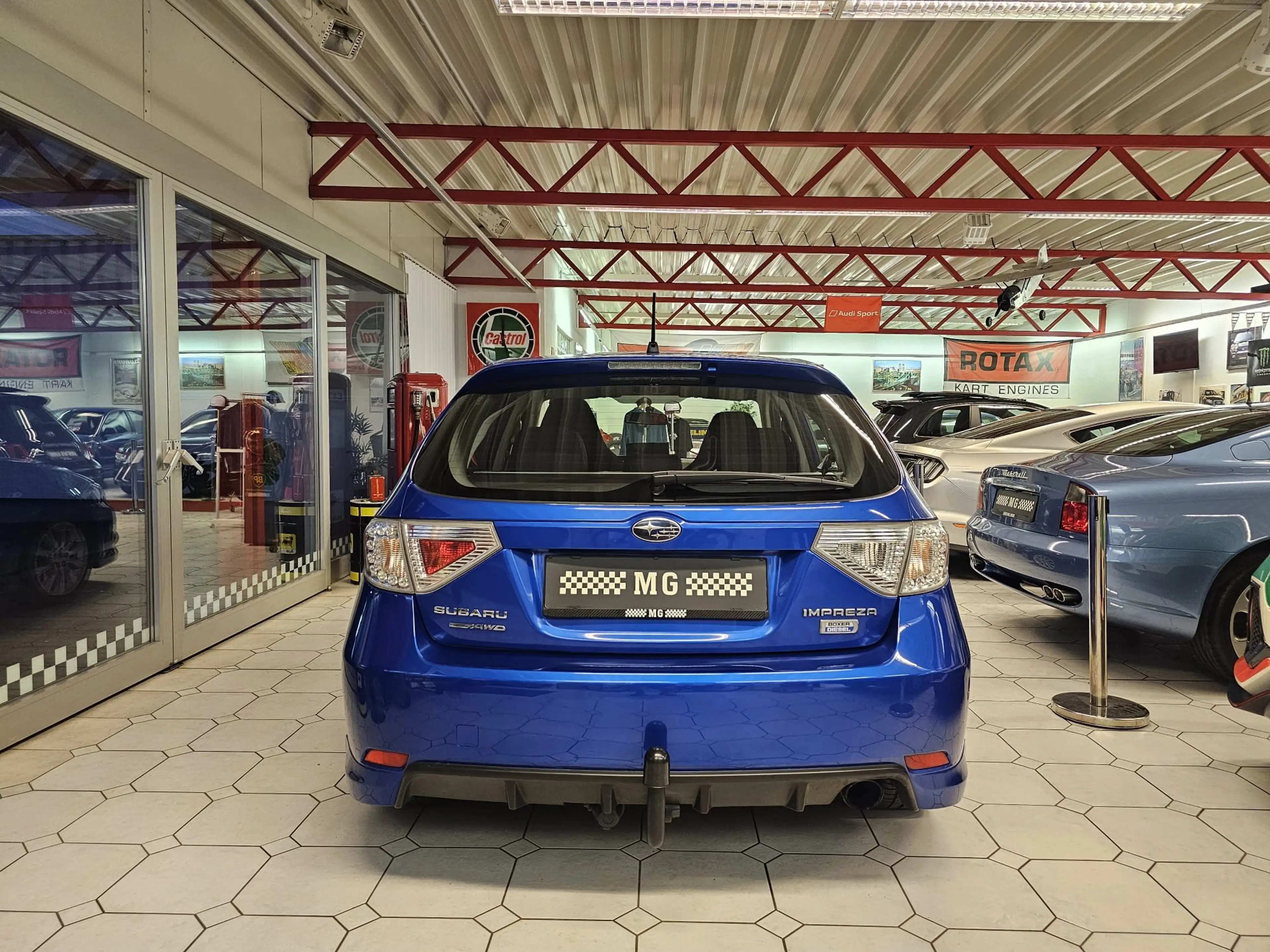 Subaru Impreza Sport — photo 12