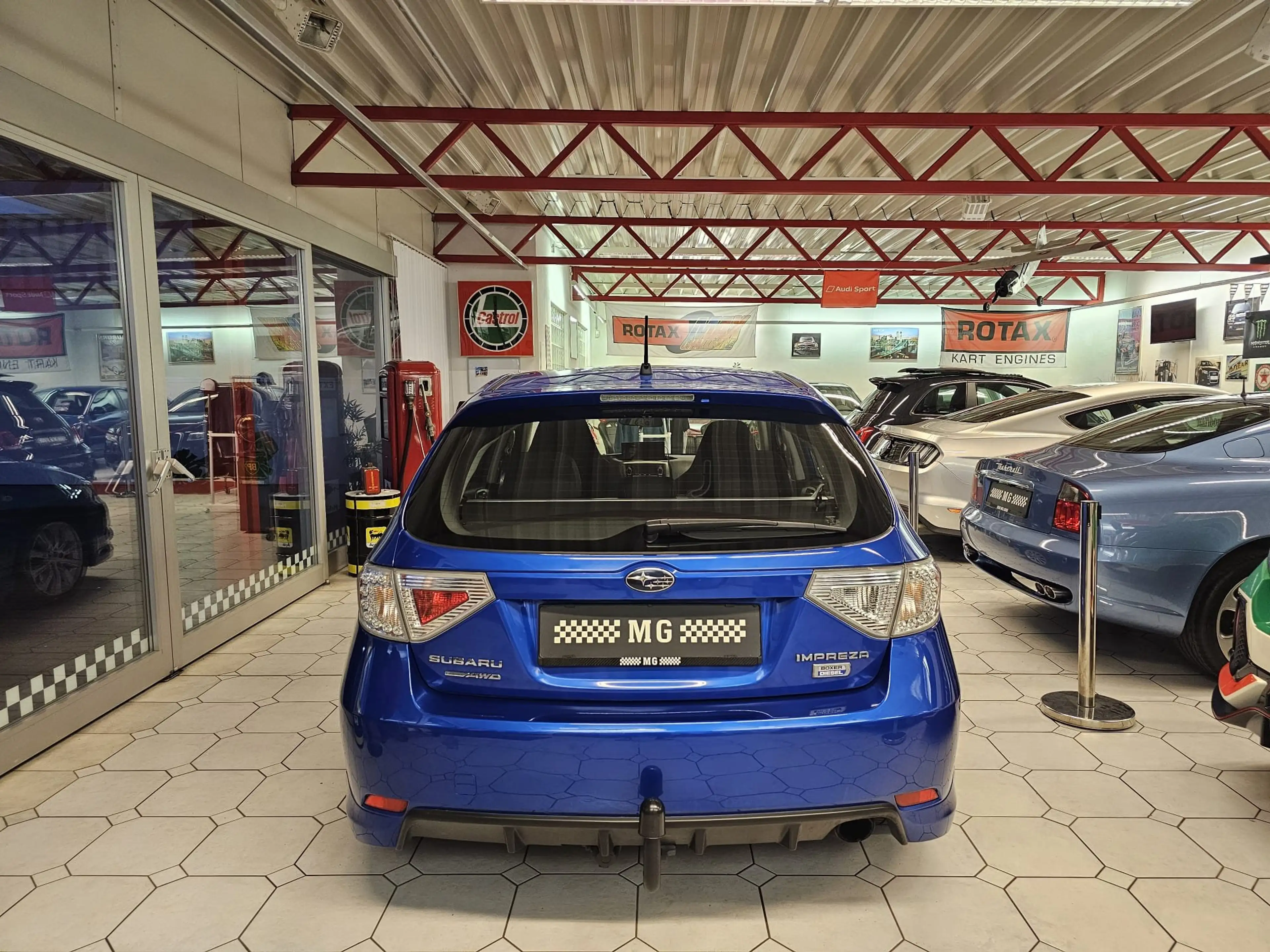 Subaru Impreza Sport — photo 11