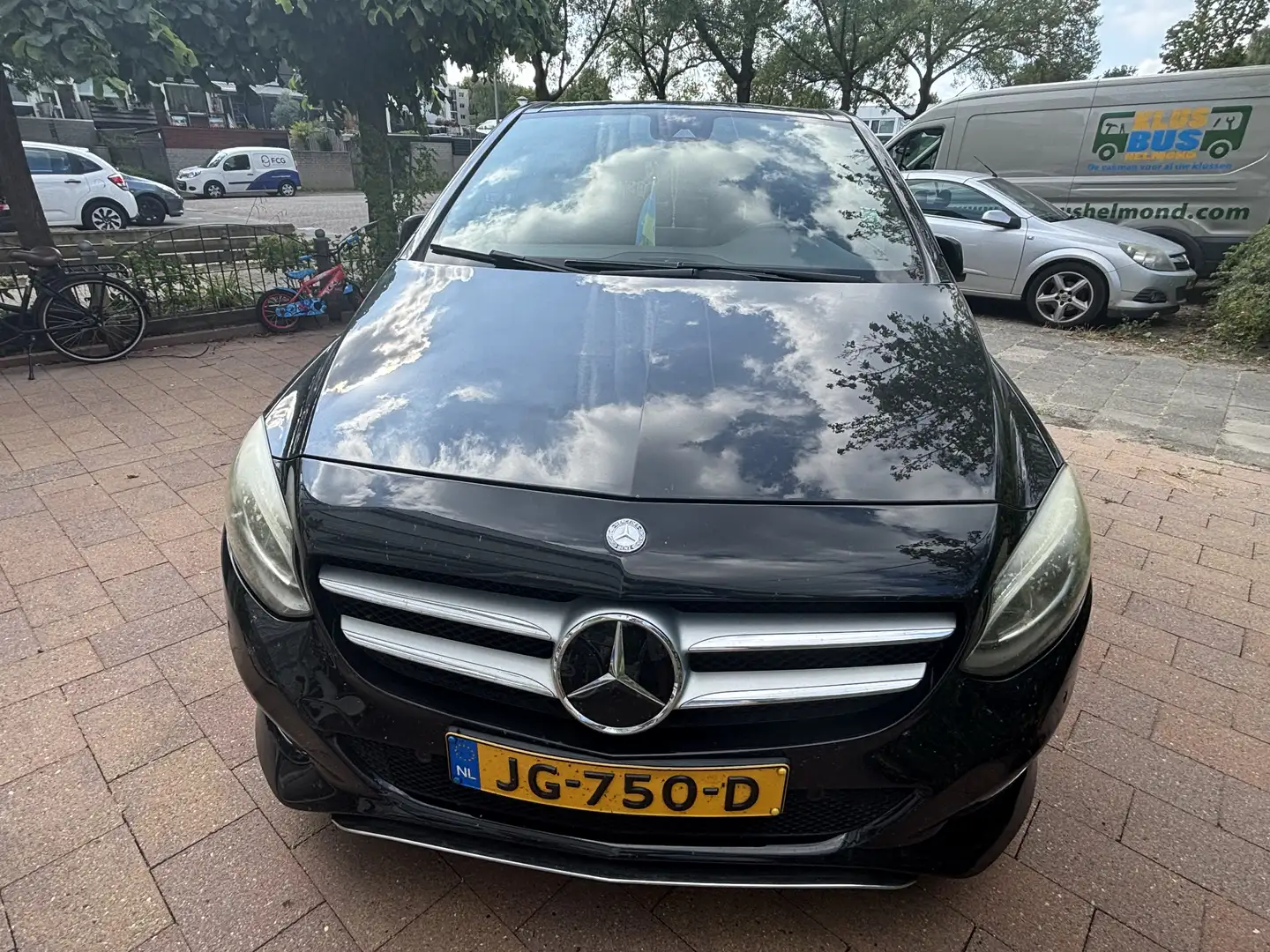 Mercedes-Benz B 200 Prestige Zwart - 1