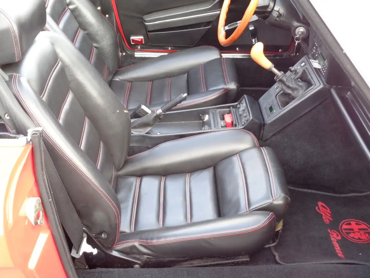 Alfa Romeo Spider 2.0 H- Kennzeichen, foto 11