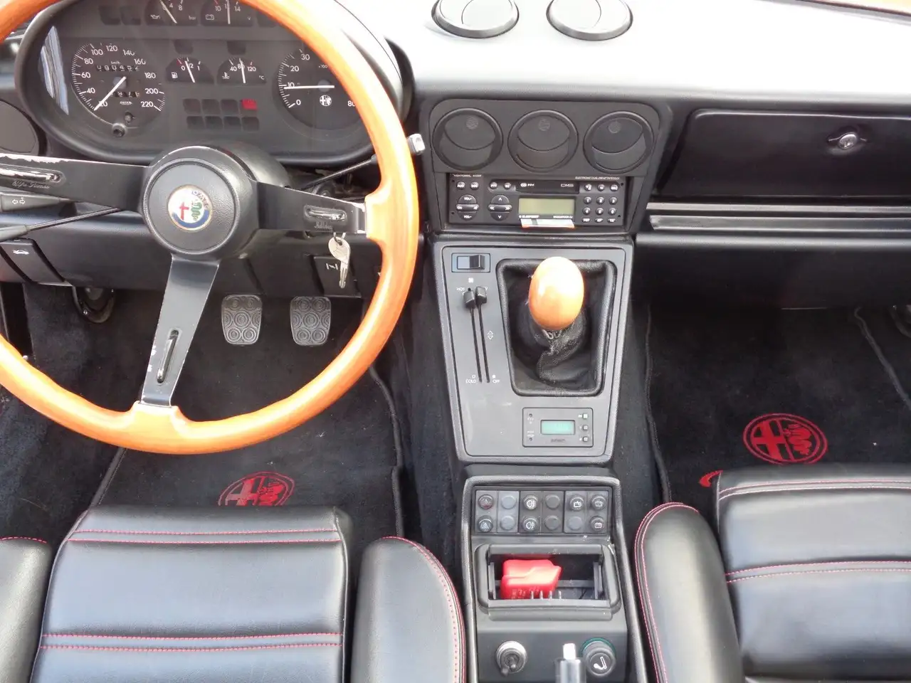 Alfa Romeo Spider 2.0 H- Kennzeichen, foto 10
