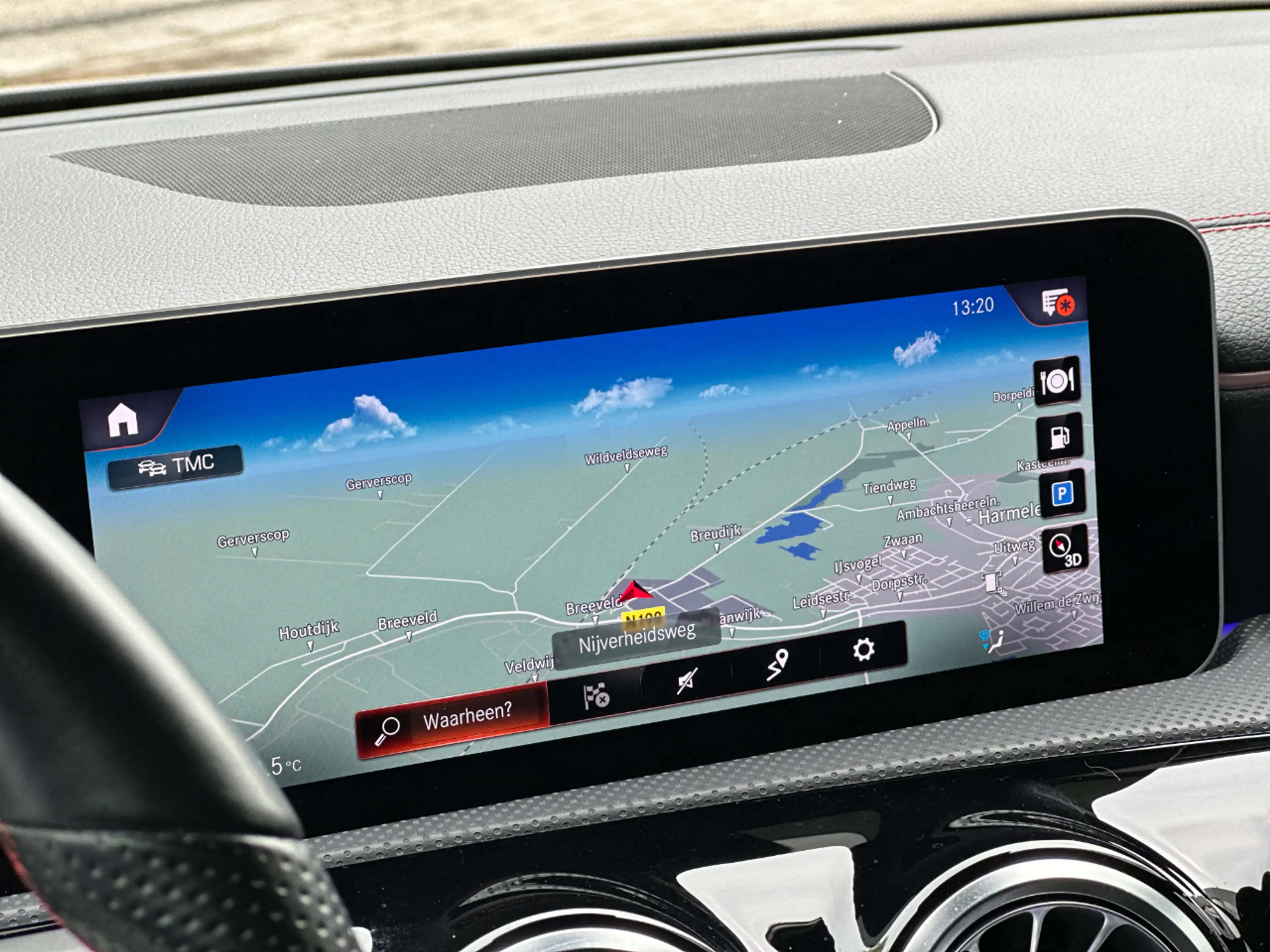 Mercedes-Benz CLA 220 220D SFEERVERLI/LED/AMG-LINE — photo 15