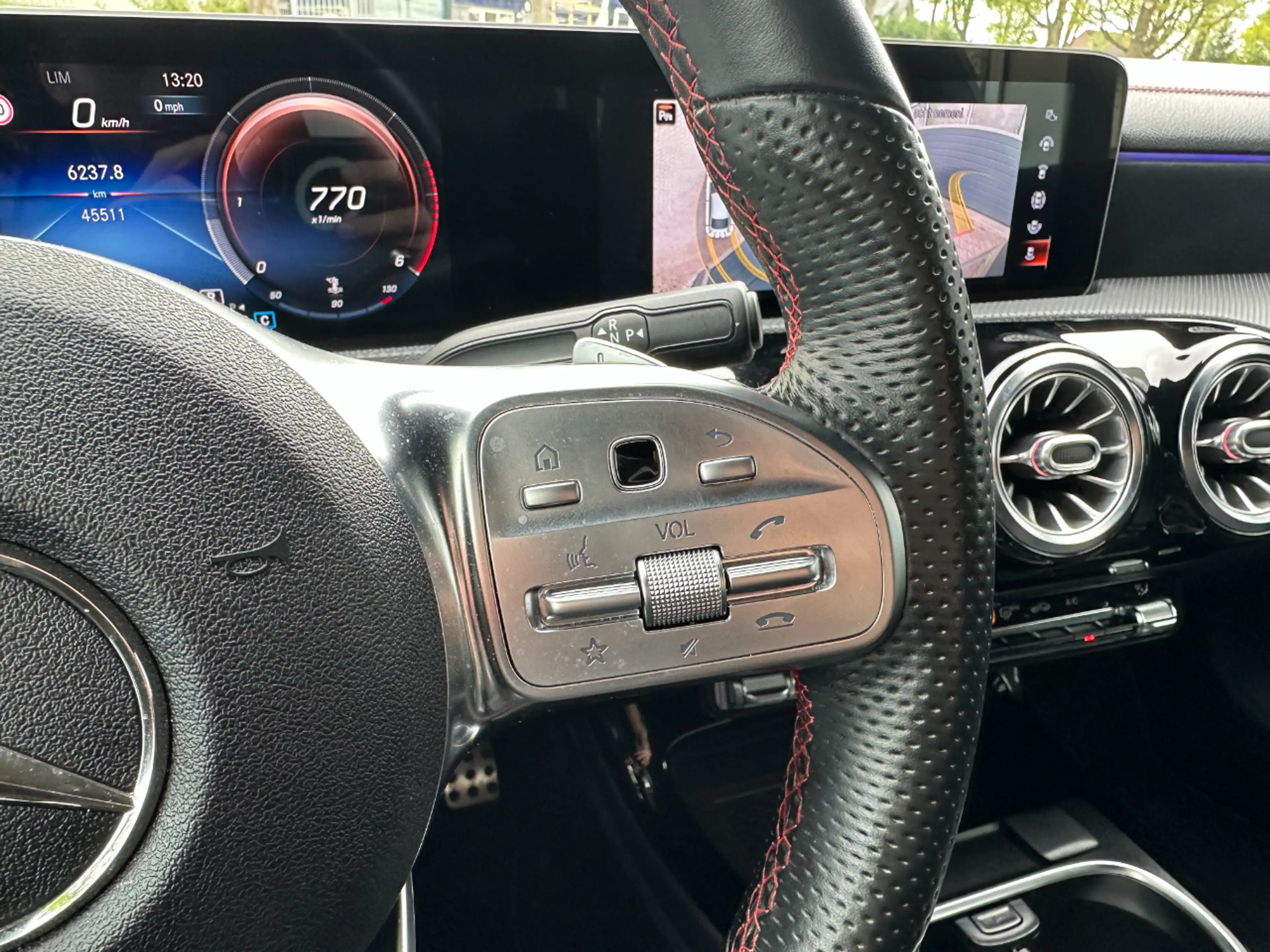 Mercedes-Benz CLA 220 220D SFEERVERLI/LED/AMG-LINE — photo 7