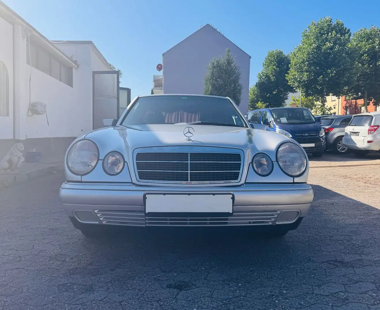 Mercedes-Benz 200 E W124 1.Hand Bestattungswagen Leichenwagen Gris - 2